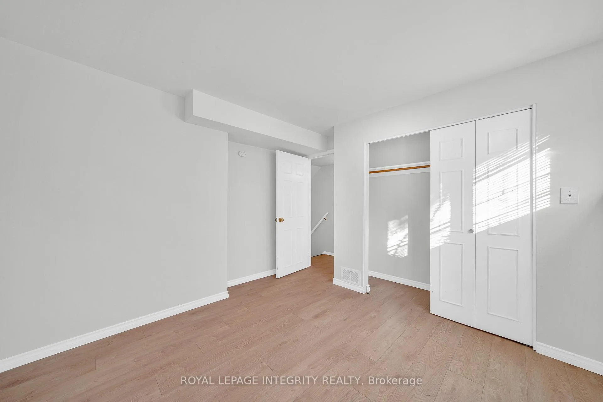 Photo 18 of 2681 Norberry Crescent, Ottawa, Mooneys Bay/Riverside Park — HOMEH