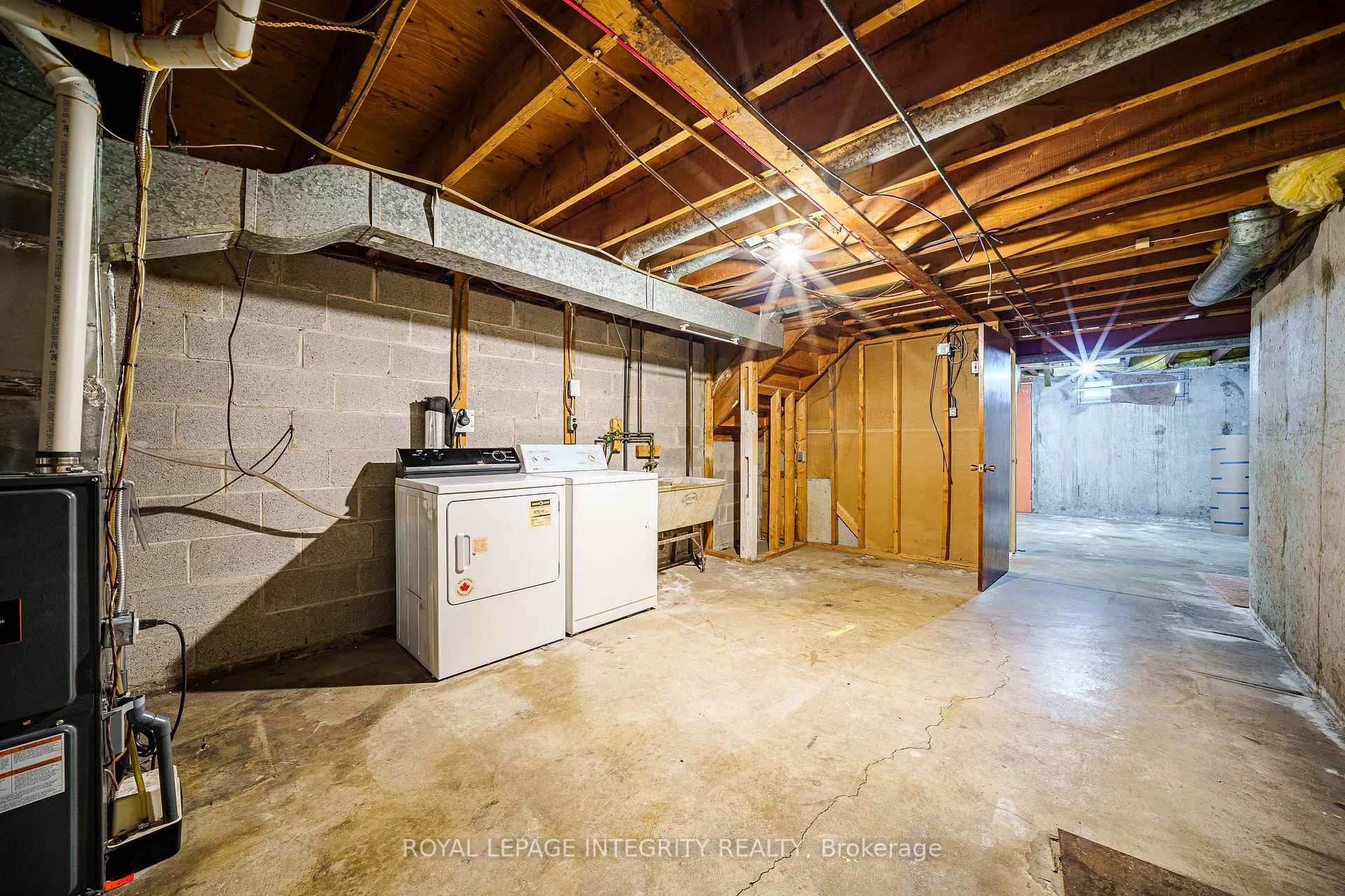 Photo 37 of 2681 Norberry Crescent, Ottawa, Mooneys Bay/Riverside Park — HOMEH