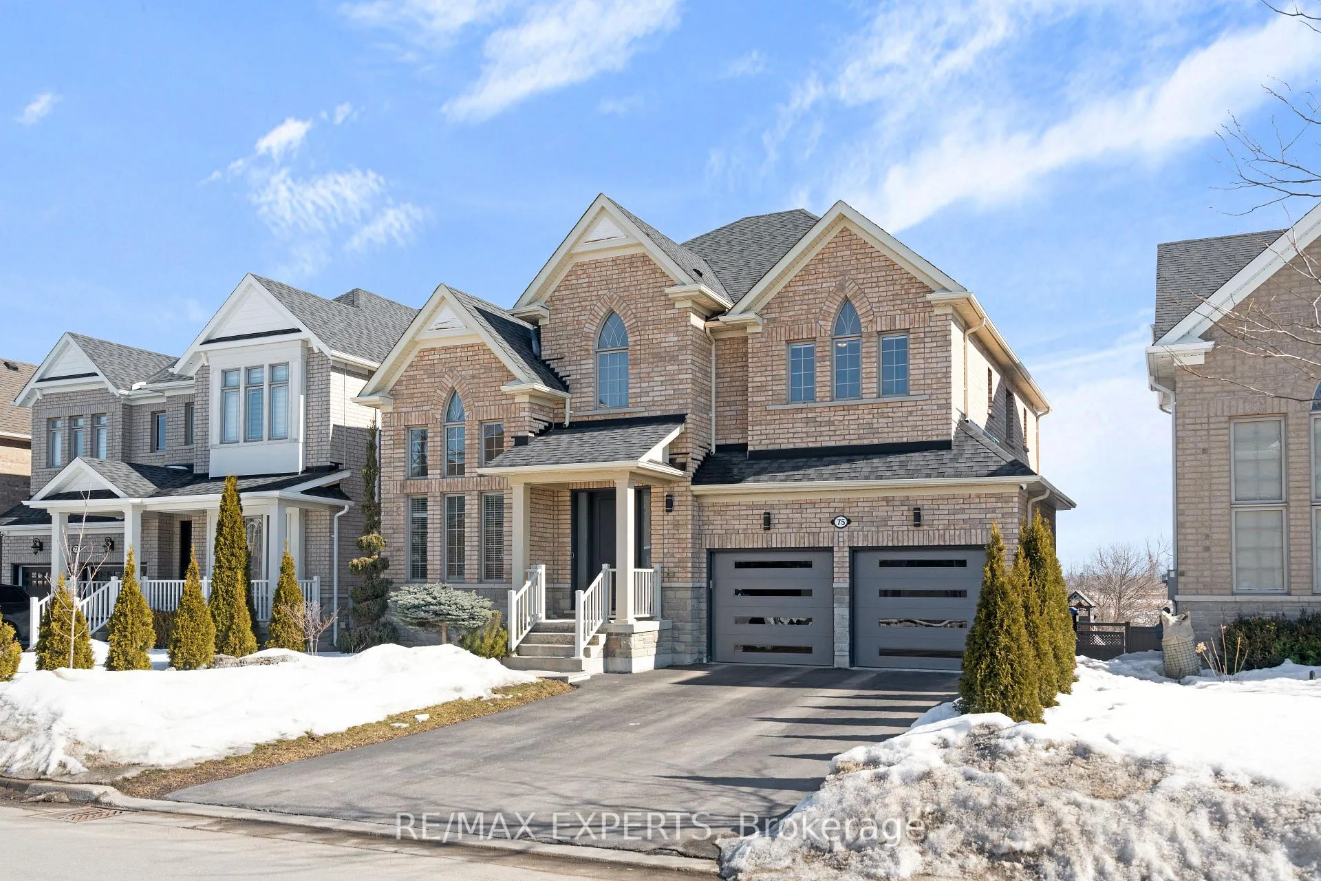 Photo 2 of 75 Turner Drive, New Tecumseth, Tottenham — HOMEH