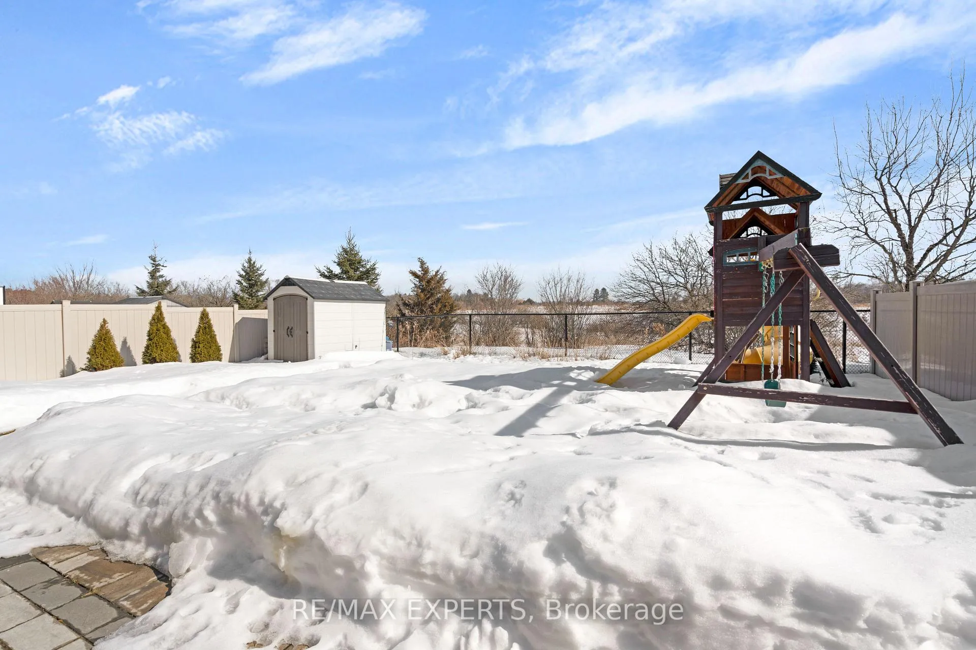 Photo 33 of 75 Turner Drive, New Tecumseth, Tottenham — HOMEH