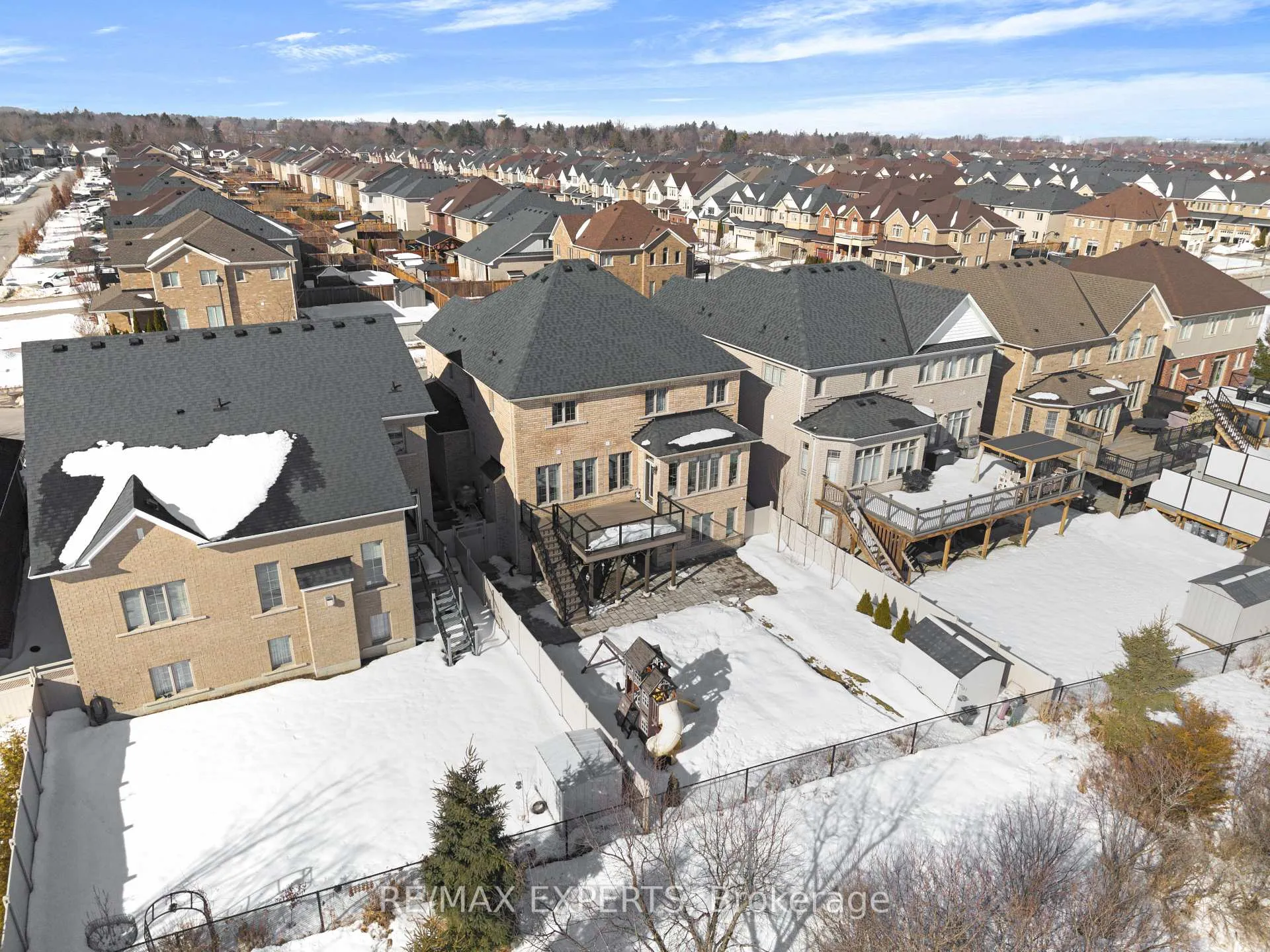 Photo 36 of 75 Turner Drive, New Tecumseth, Tottenham — HOMEH