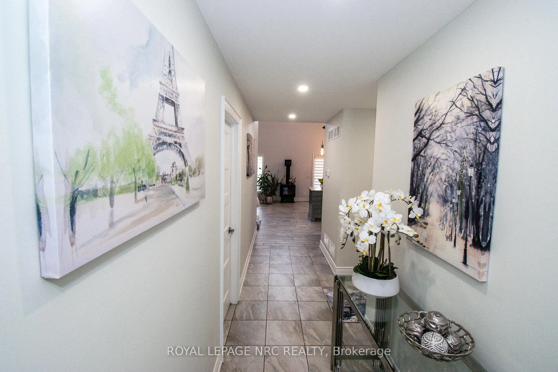 Photo 7 of 197 Timberview Crescent, Welland, Coyle Creek — HOMEH
