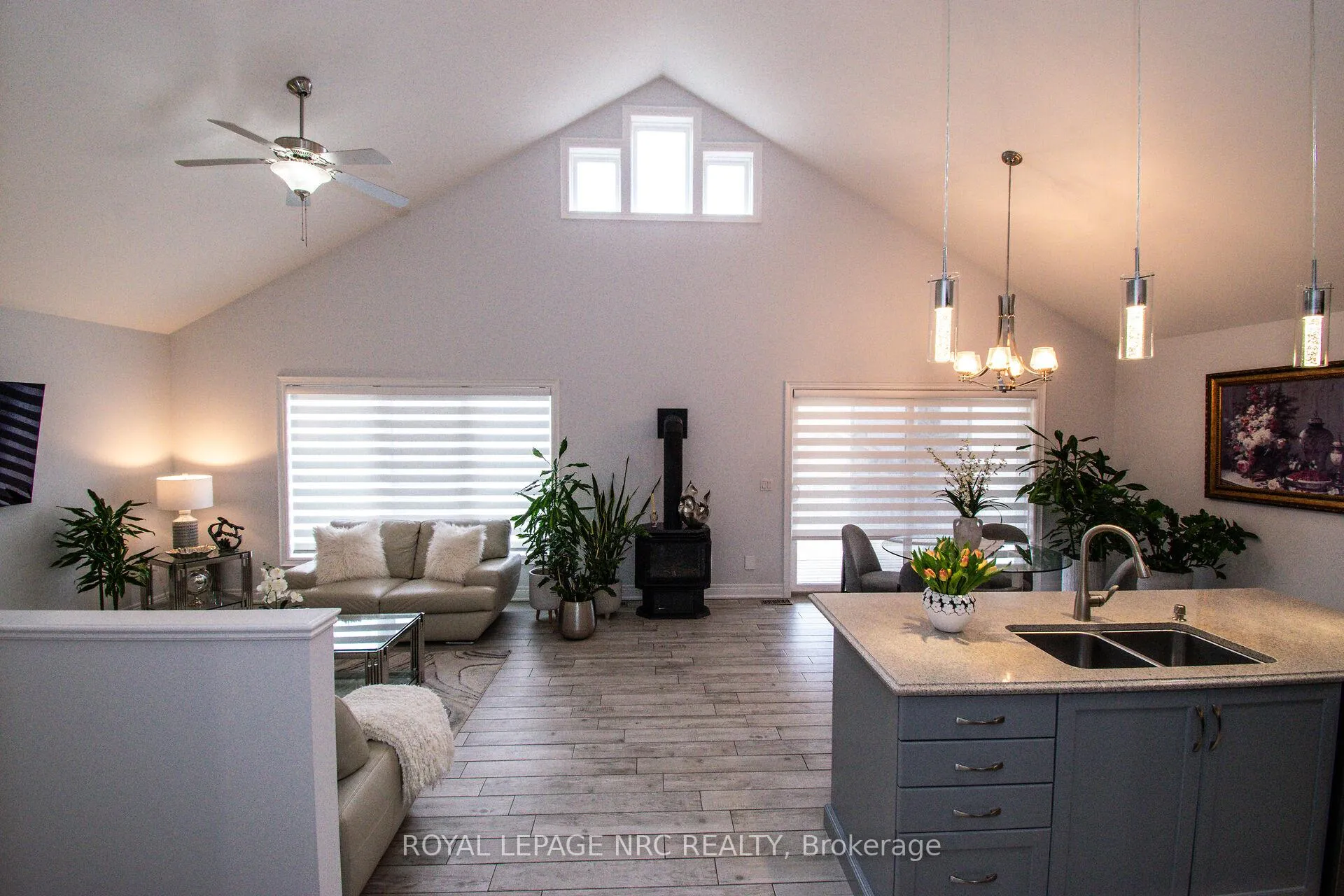 Photo 8 of 197 Timberview Crescent, Welland, Coyle Creek — HOMEH