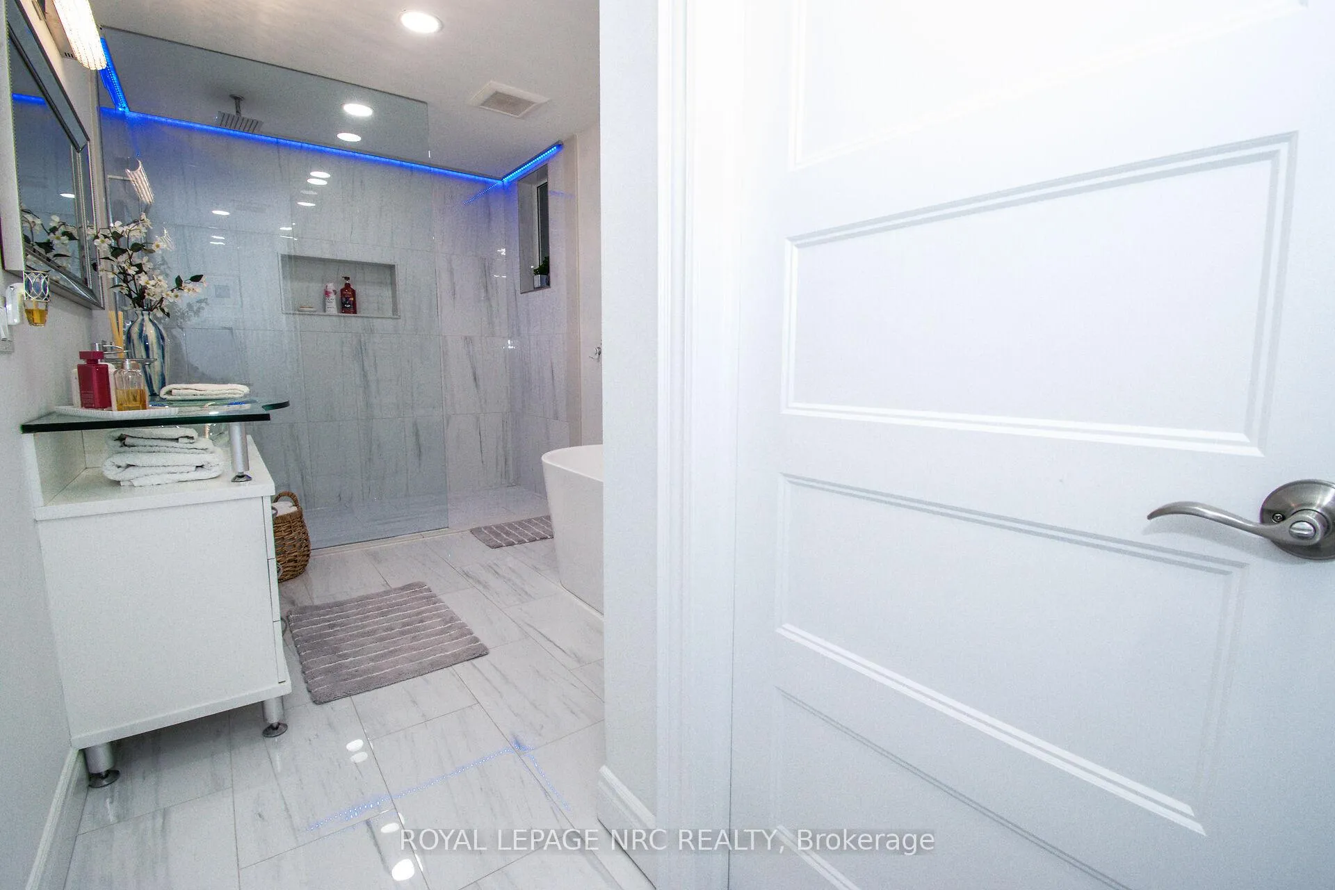 Photo 28 of 197 Timberview Crescent, Welland, Coyle Creek — HOMEH