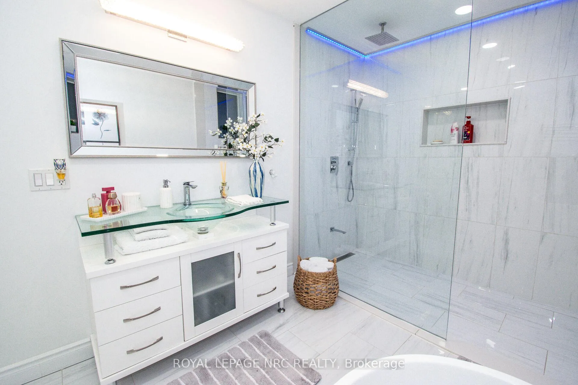 Photo 29 of 197 Timberview Crescent, Welland, Coyle Creek — HOMEH