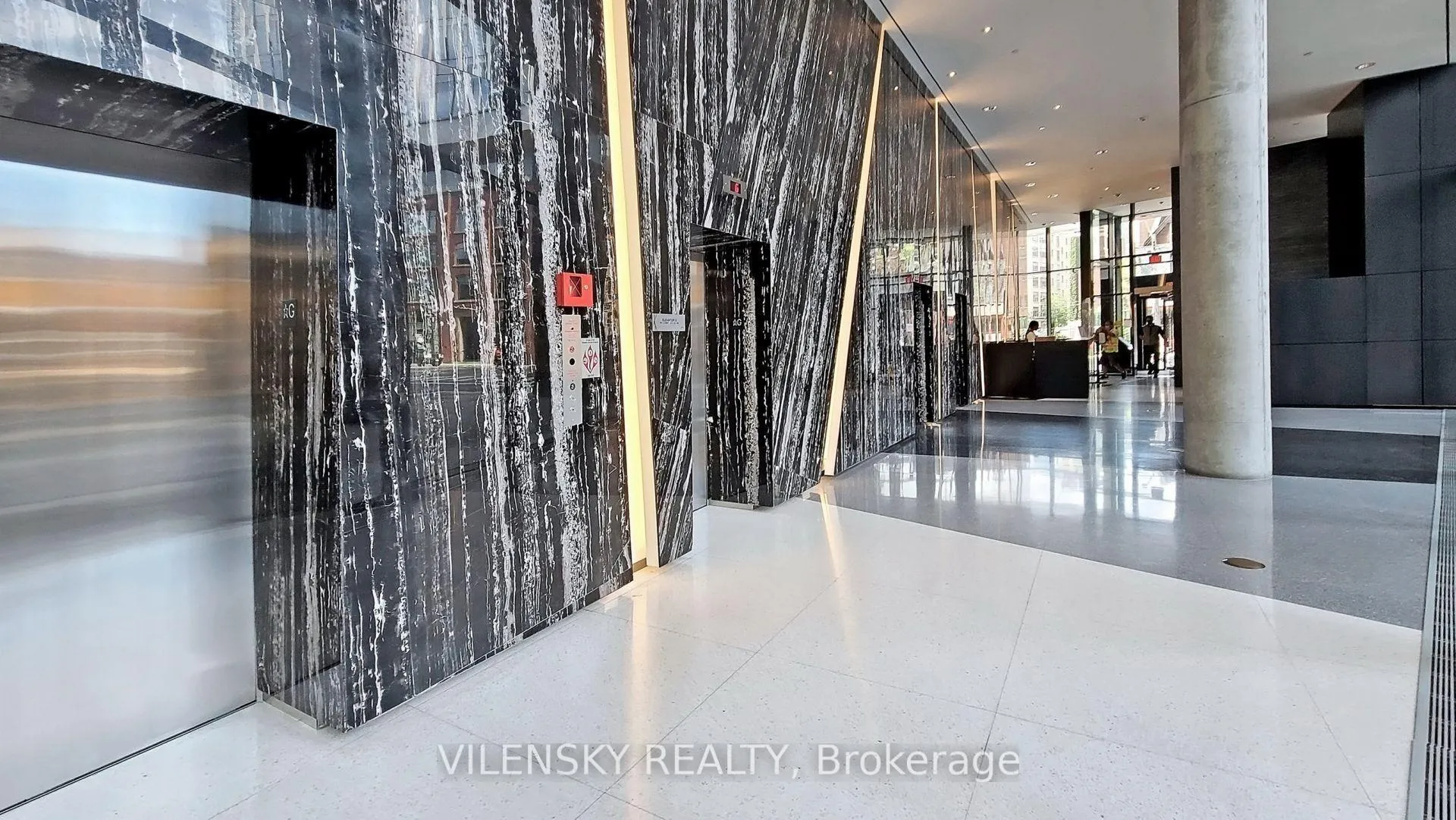 Photo 4 of Unit 3311, 125 Peter Street, Toronto, Waterfront Communities — HOMEH