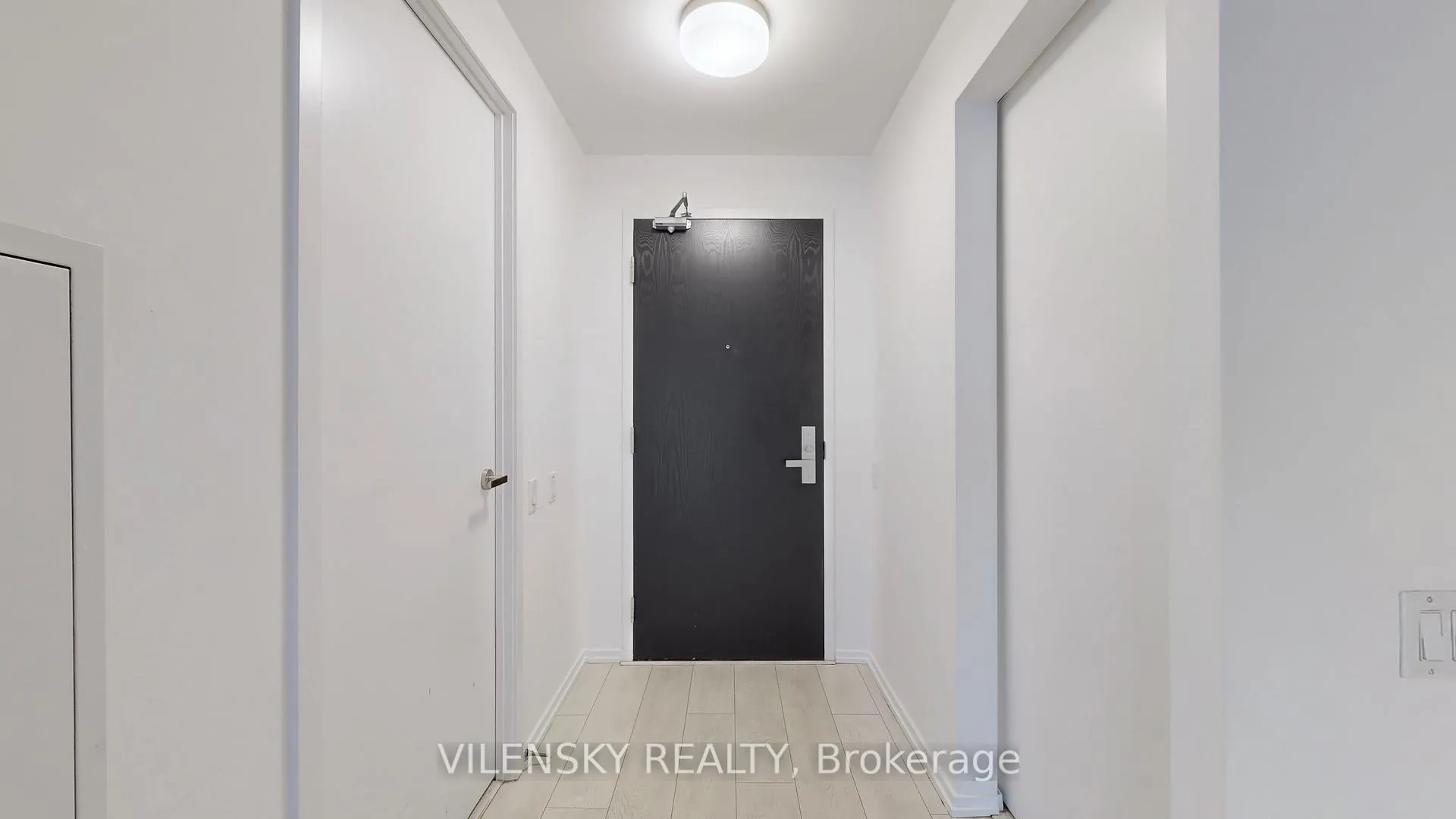Photo 8 of Unit 3311, 125 Peter Street, Toronto, Waterfront Communities — HOMEH