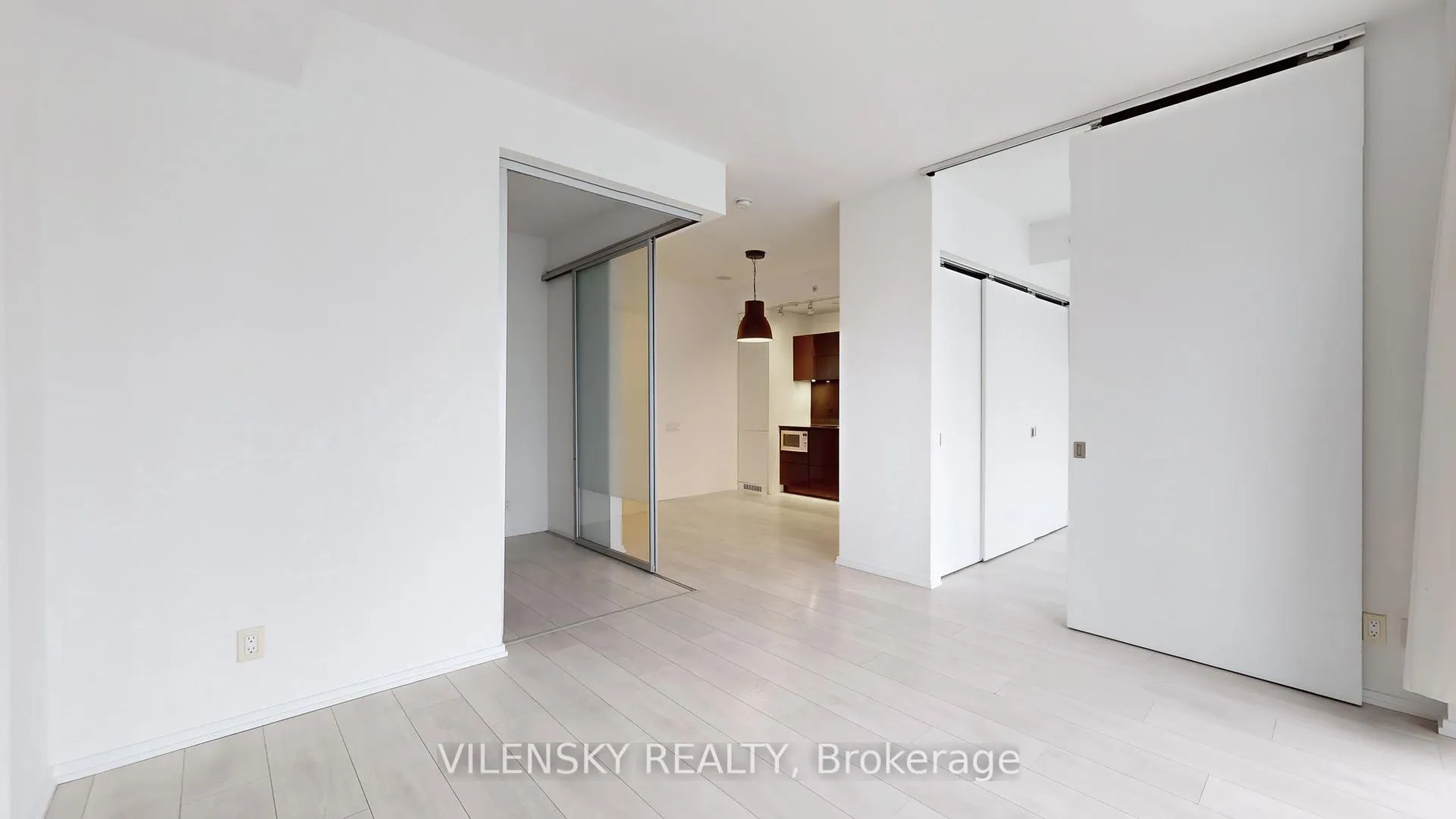 Photo 15 of Unit 3311, 125 Peter Street, Toronto, Waterfront Communities — HOMEH