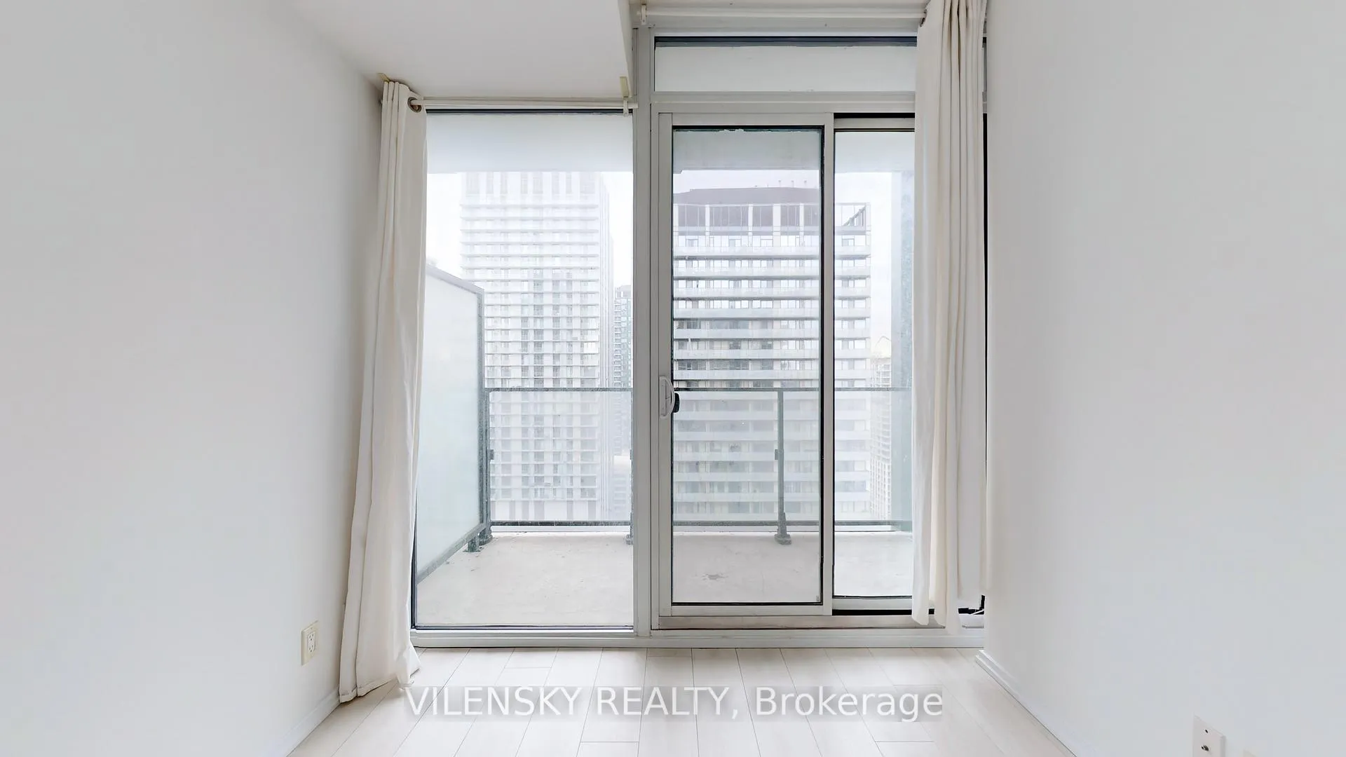Photo 20 of Unit 3311, 125 Peter Street, Toronto, Waterfront Communities — HOMEH