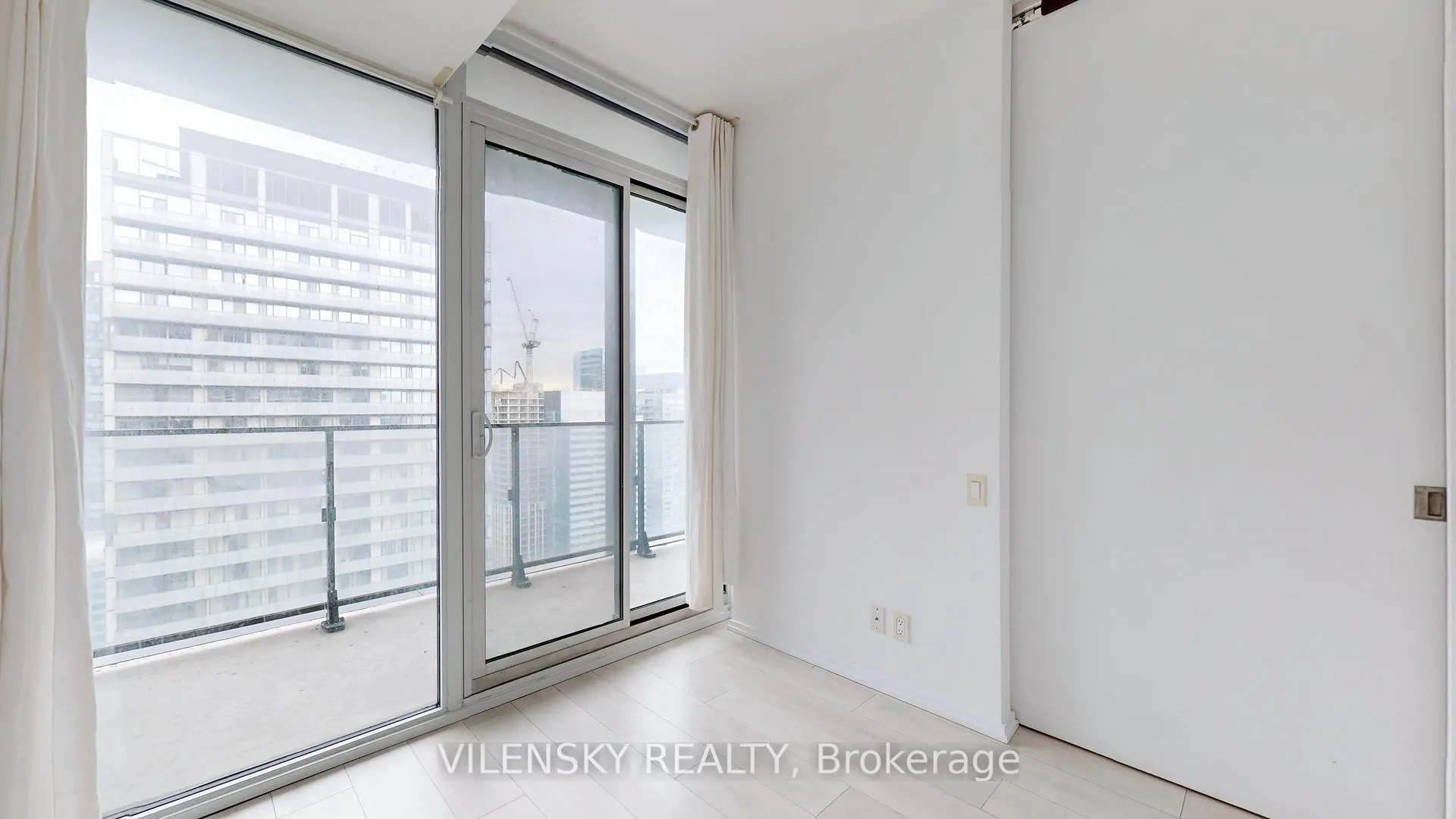Photo 21 of Unit 3311, 125 Peter Street, Toronto, Waterfront Communities — HOMEH