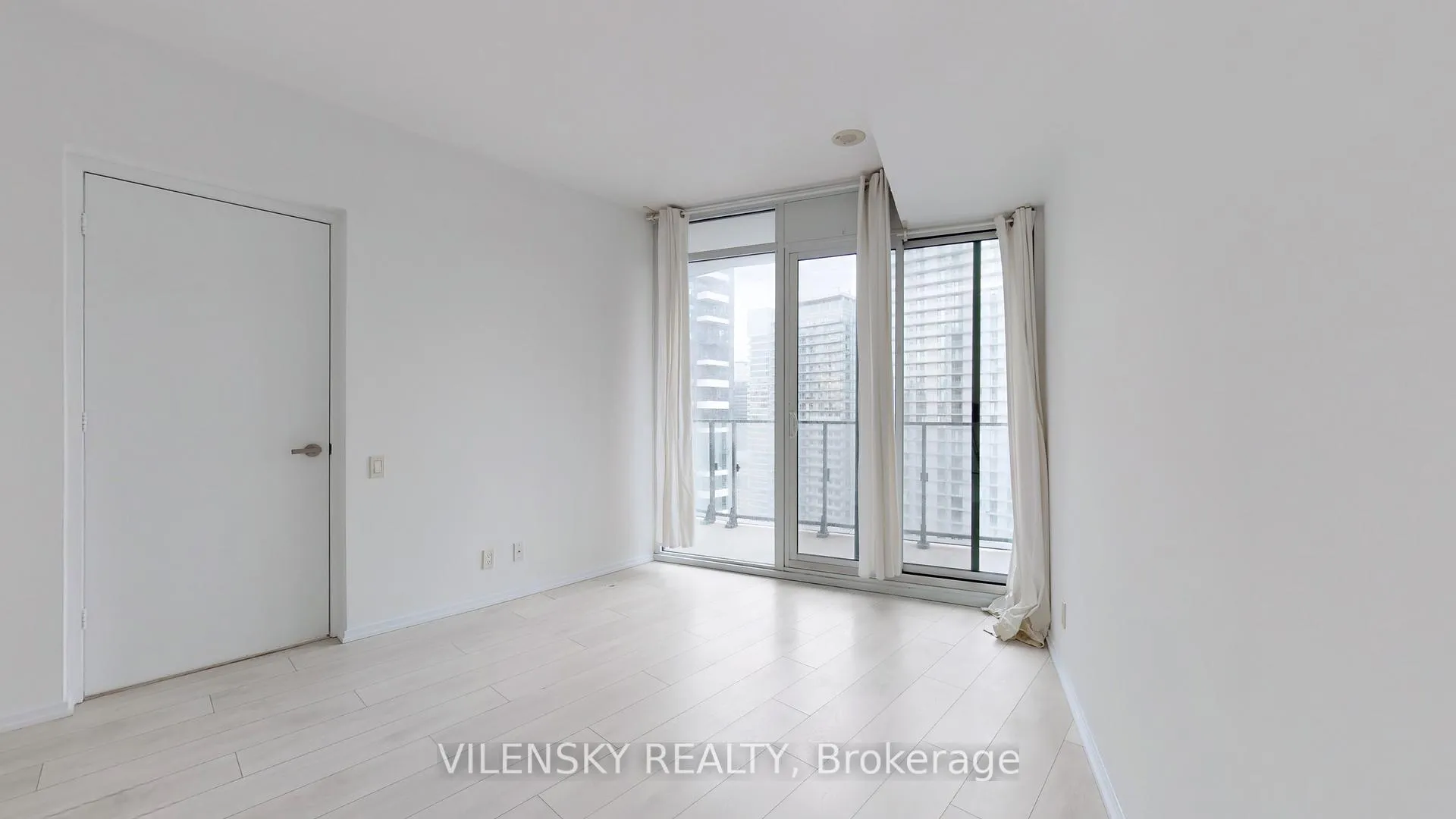 Photo 23 of Unit 3311, 125 Peter Street, Toronto, Waterfront Communities — HOMEH