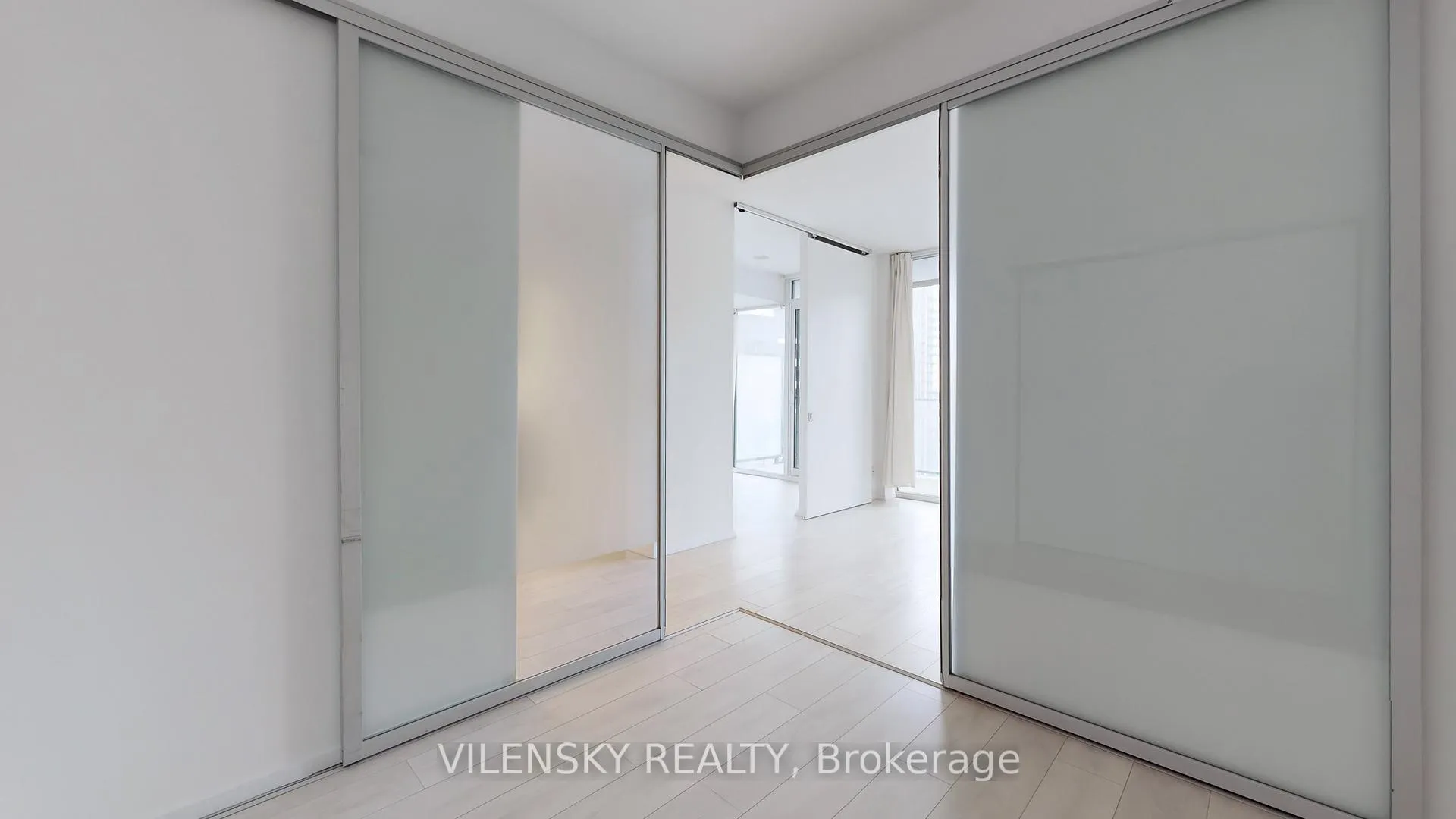 Photo 31 of Unit 3311, 125 Peter Street, Toronto, Waterfront Communities — HOMEH
