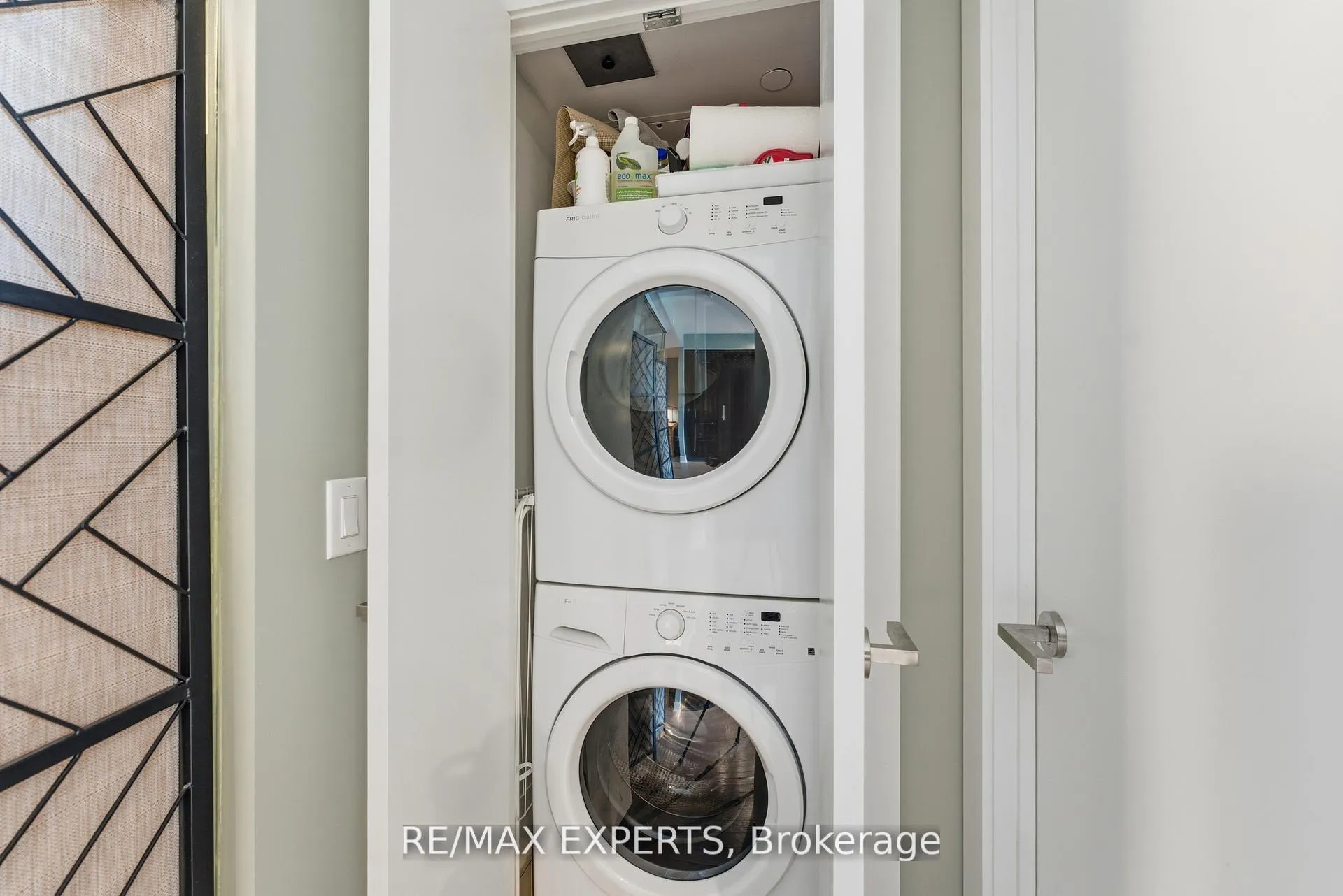 Photo 22 of Unit 410, 3018 Yonge Street, Toronto, Lawrence Park South — HOMEH
