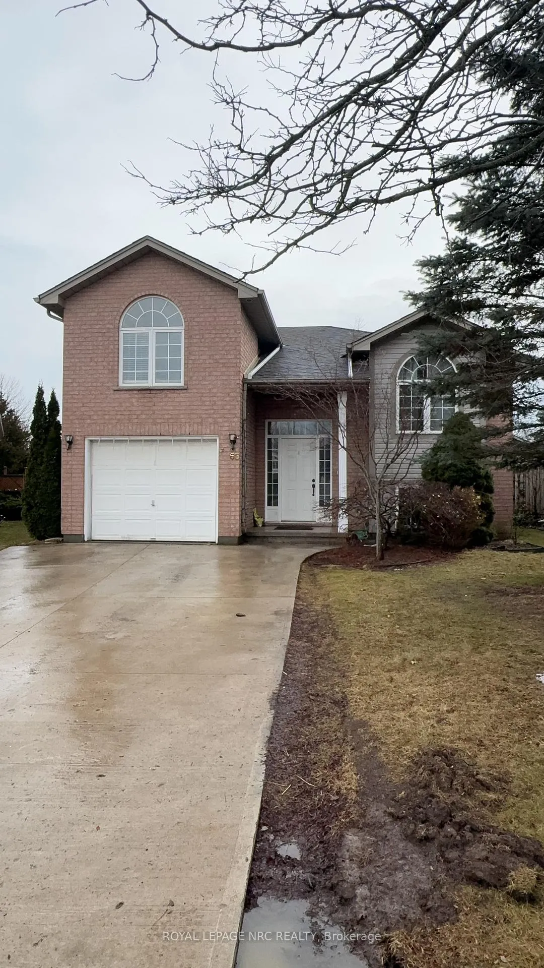 Photo 25 of 63 Jackson Court E, Welland, N. Welland — HOMEH