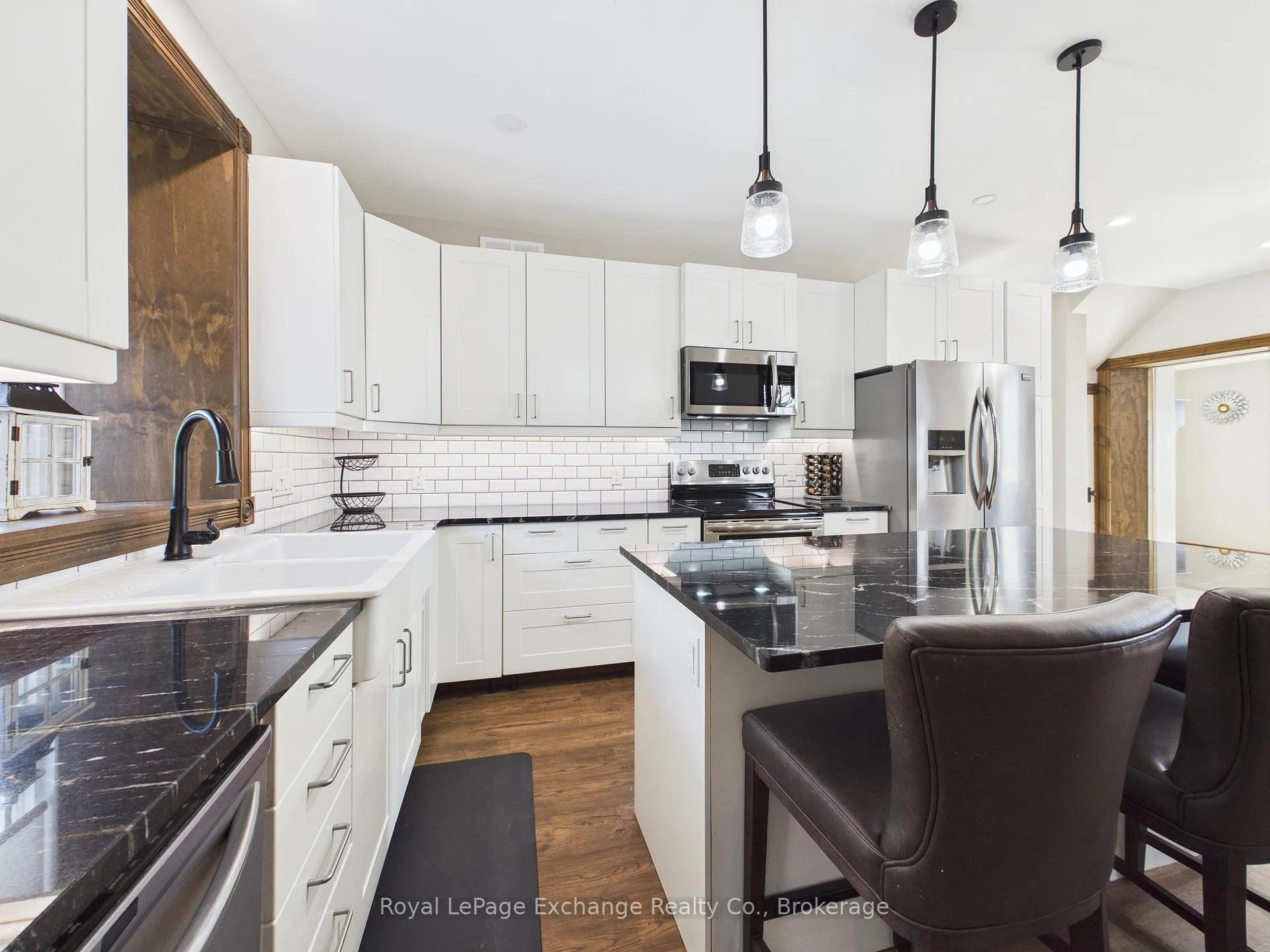 Photo 6 of 651 Wheeler Street, Huron-Kinloss, Lucknow — HOMEH