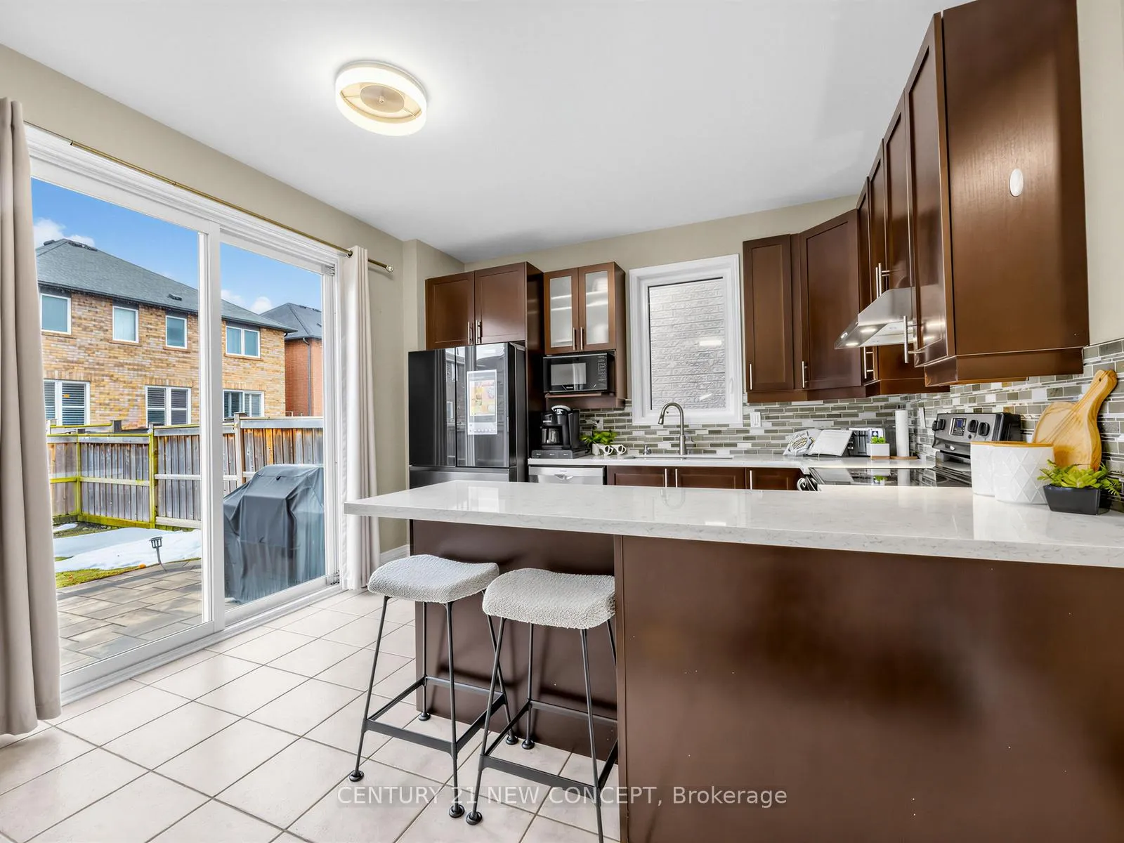 Photo 11 of 464 Dymott Avenue, Milton, Harrison — HOMEH