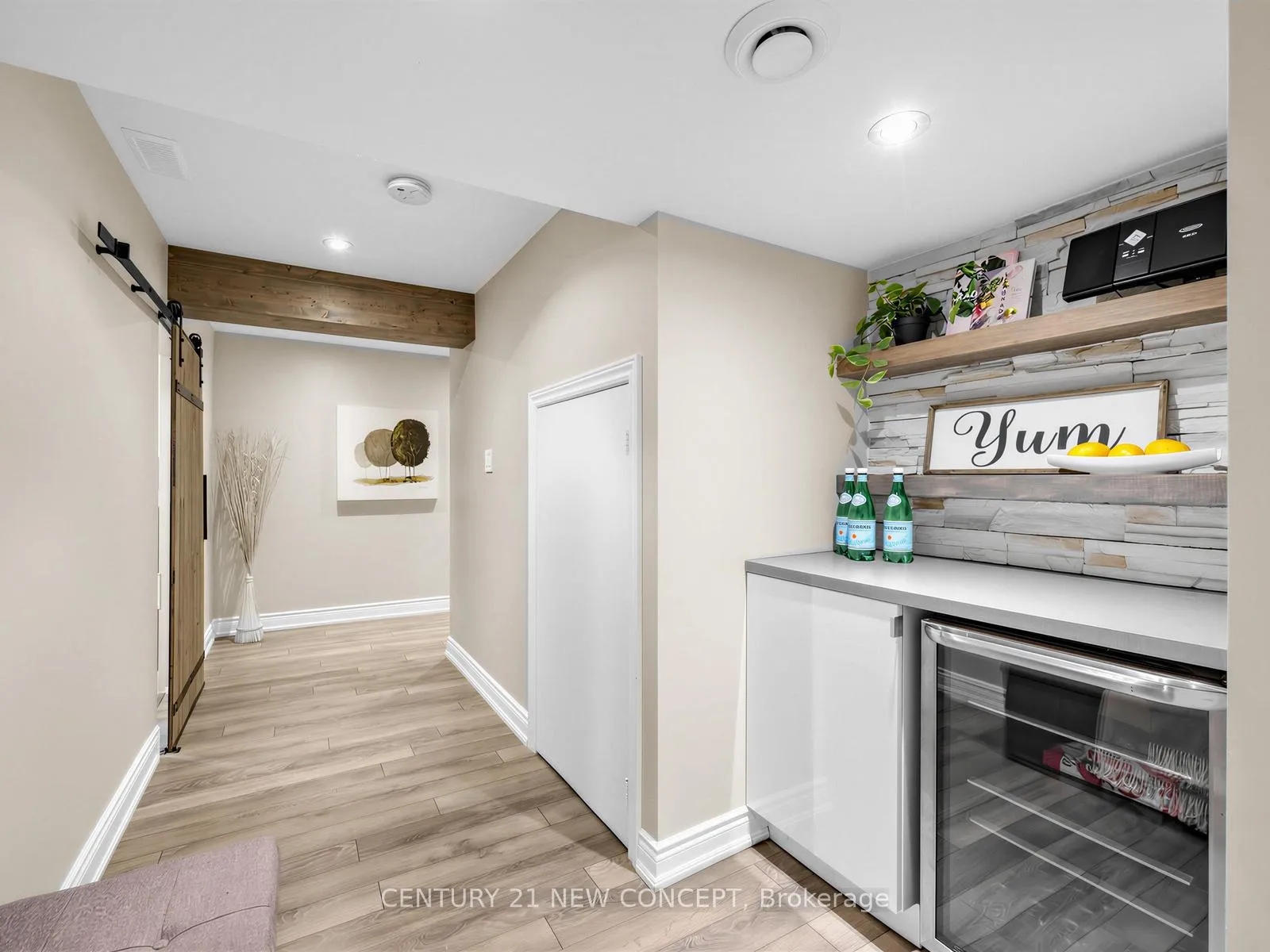 Photo 24 of 464 Dymott Avenue, Milton, Harrison — HOMEH