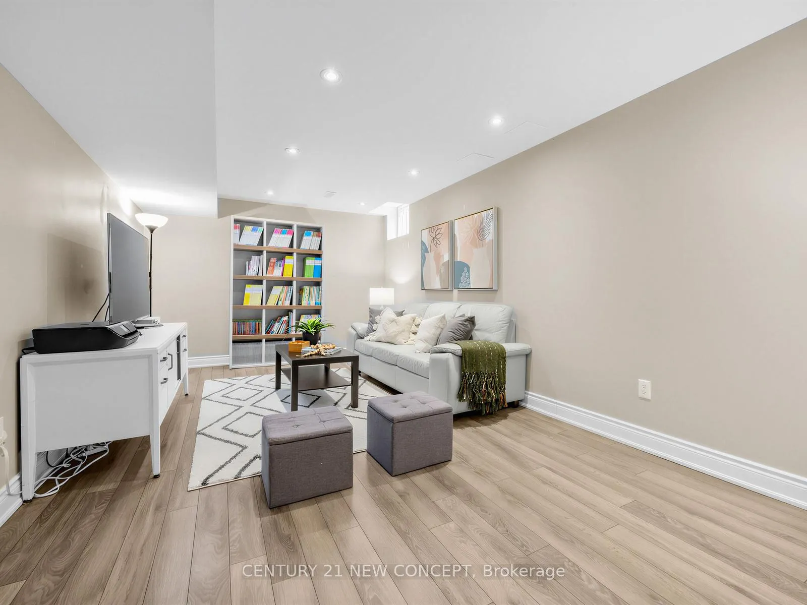 Photo 25 of 464 Dymott Avenue, Milton, Harrison — HOMEH