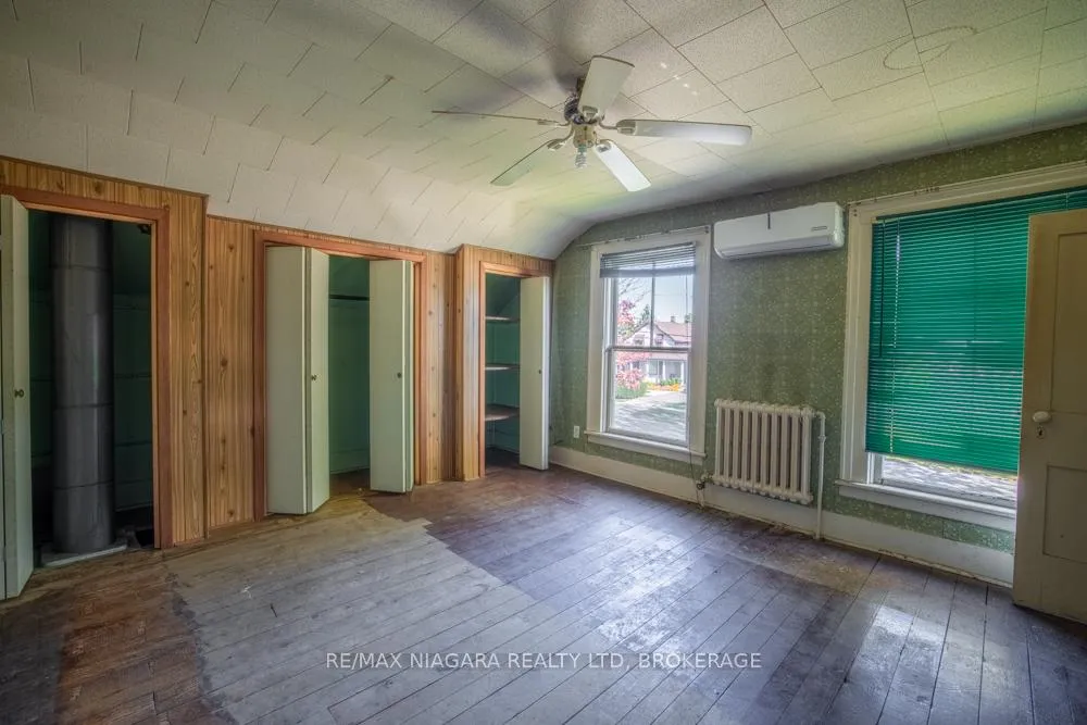 Photo 18 of 2295 Centre Street, Thorold, Allanburg/Thorold South — HOMEH
