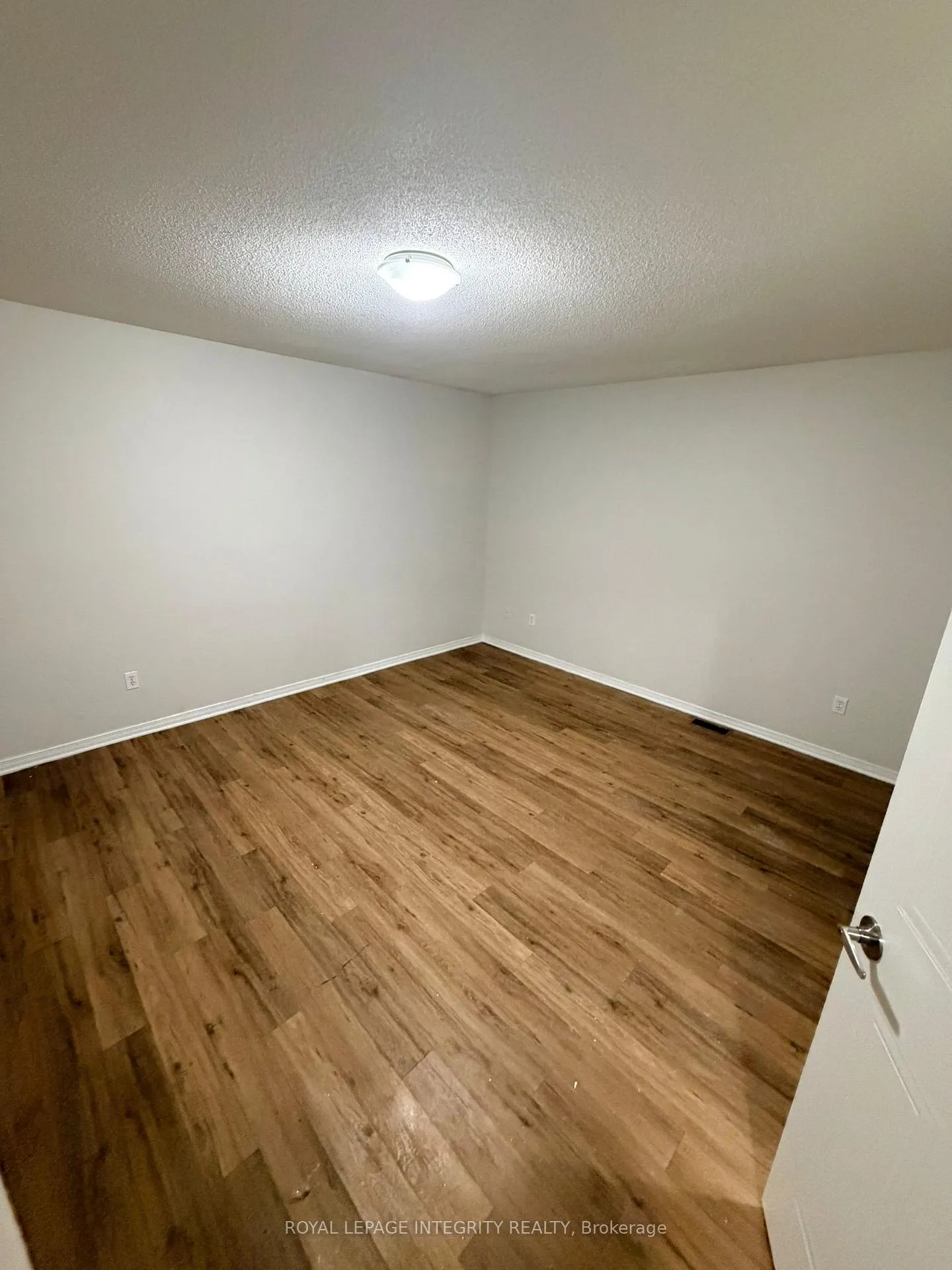 Photo 13 of 274 Sandhill Road, Ottawa, Kanata - Morgan's Grant/South March — HOMEH