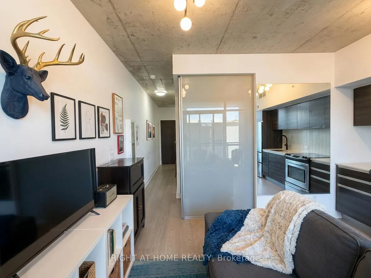 Photo 3 of Unit 426, 1190 Dundas Street E, Toronto, South Riverdale — HOMEH
