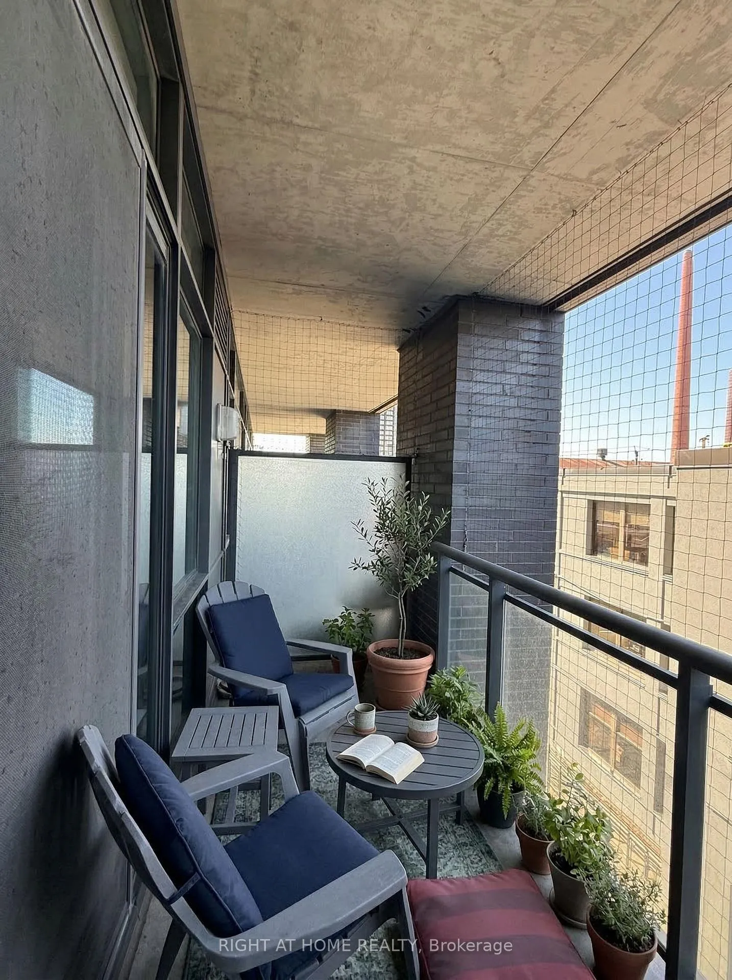 Photo 13 of Unit 426, 1190 Dundas Street E, Toronto, South Riverdale — HOMEH