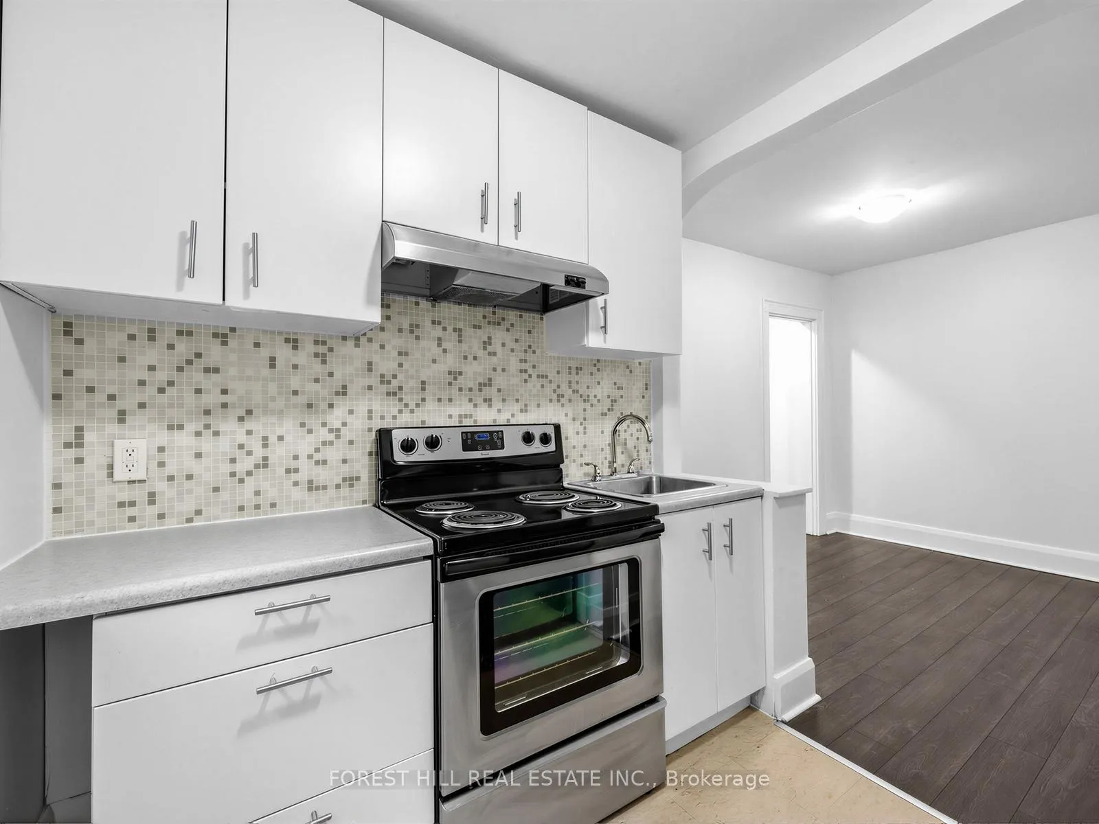 Photo 14 of Unit 11, 312 Lonsdale Road, Toronto, Forest Hill South — HOMEH