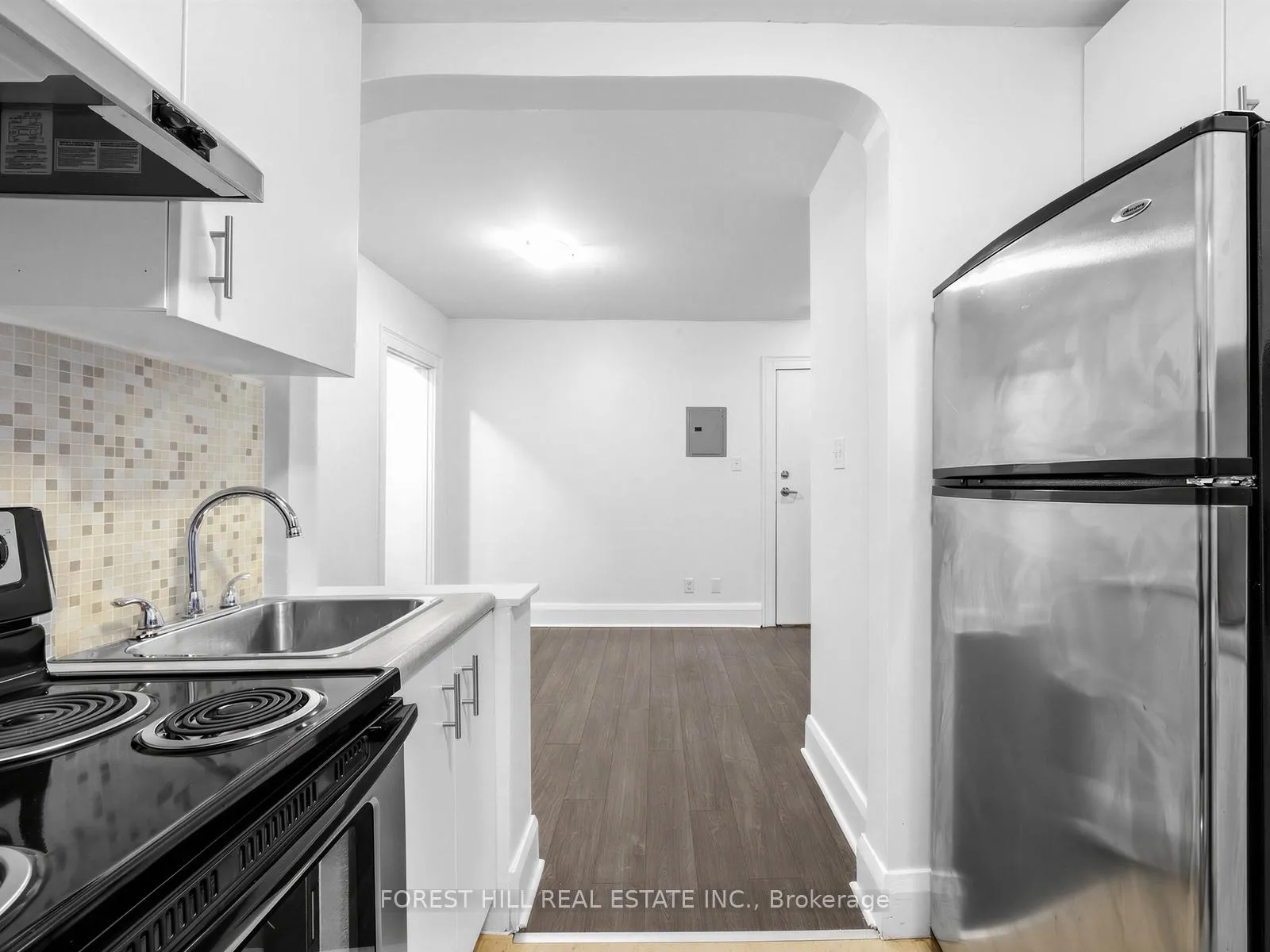 Photo 15 of Unit 11, 312 Lonsdale Road, Toronto, Forest Hill South — HOMEH