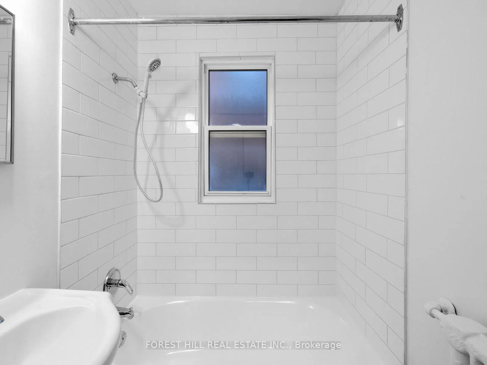 Photo 18 of Unit 11, 312 Lonsdale Road, Toronto, Forest Hill South — HOMEH