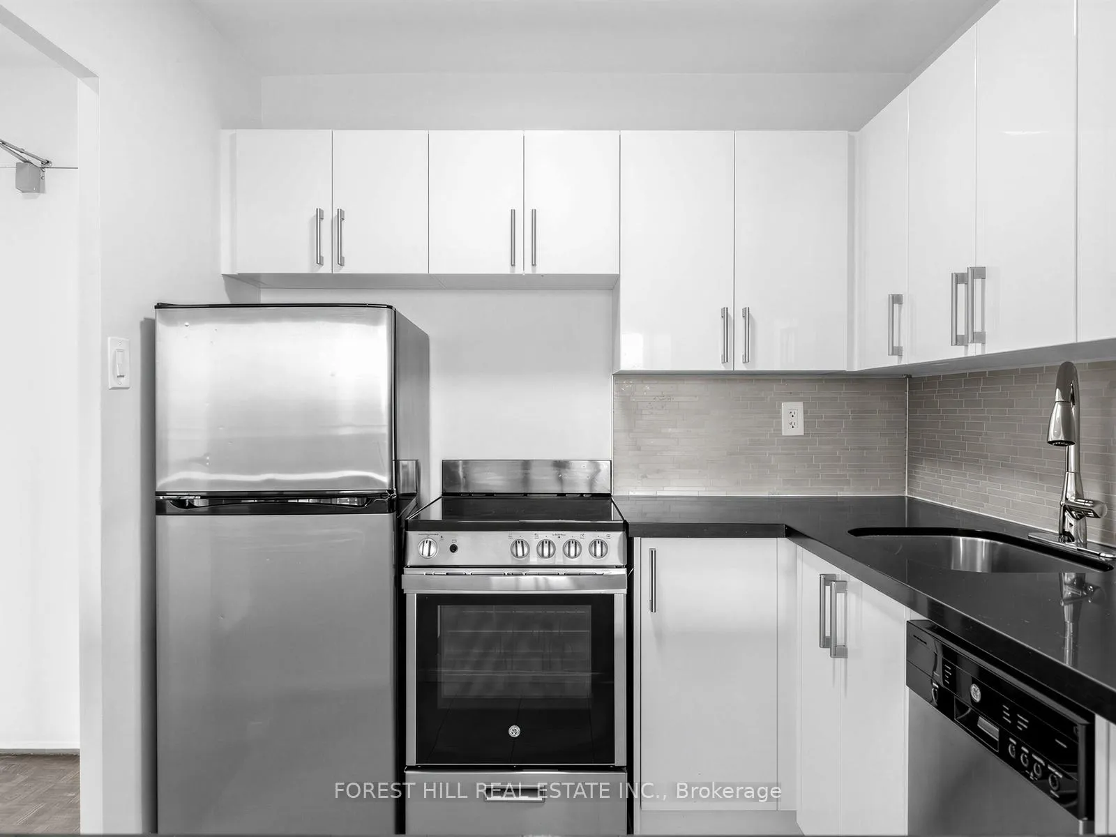 Photo 7 of Unit 1503, 7 Jackes Avenue, Toronto, Rosedale-Moore Park — HOMEH