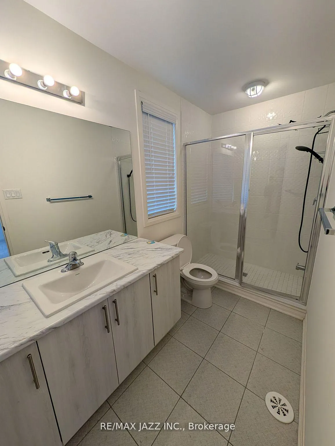 Photo 19 of 19 Clarington Boulevard, Clarington, Bowmanville — HOMEH