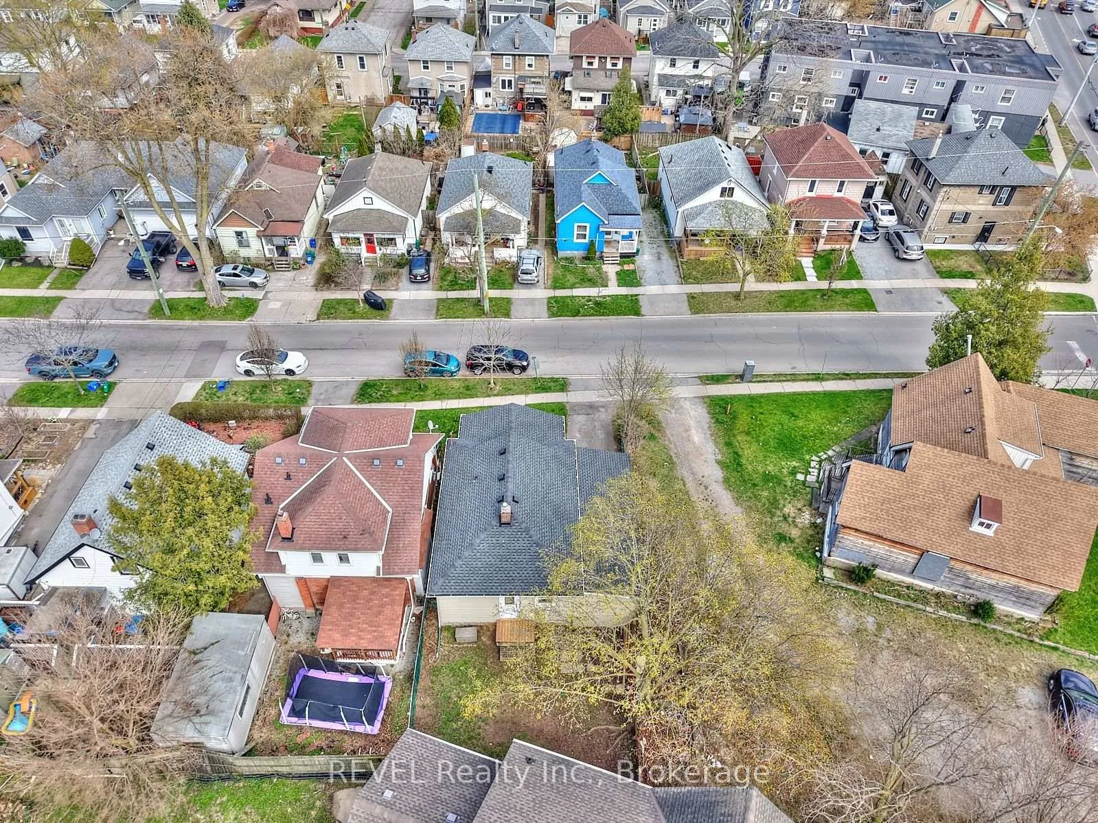 Photo 26 of 1 Berryman Avenue, St. Catharines, E. Chester — HOMEH