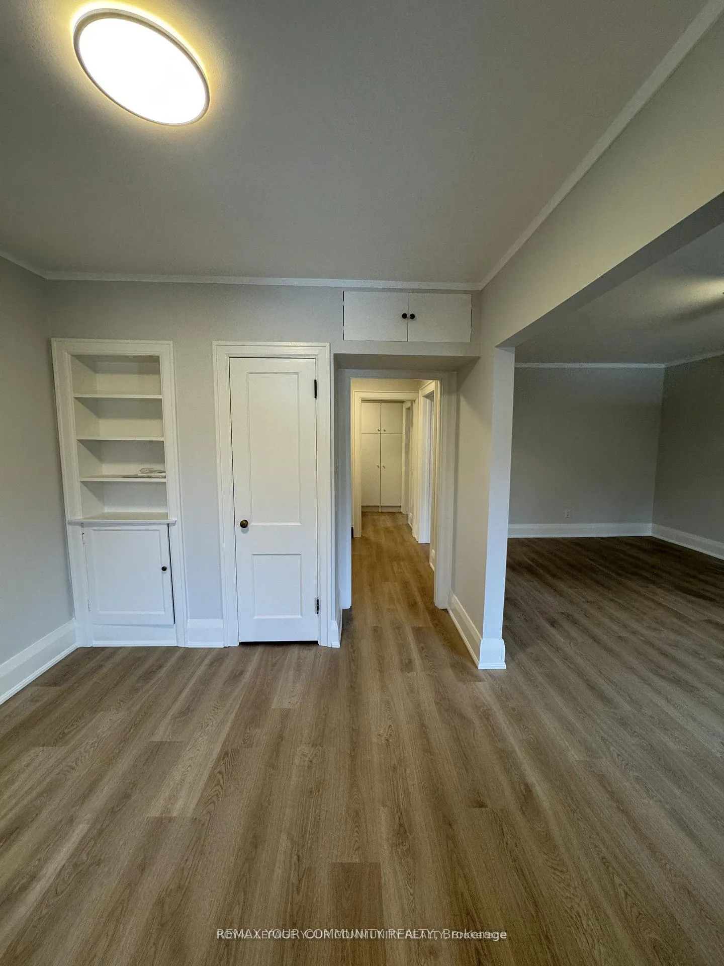 Photo 6 of Unit Upper, 183 St Clair Avenue E, Toronto, Rosedale-Moore Park — HOMEH