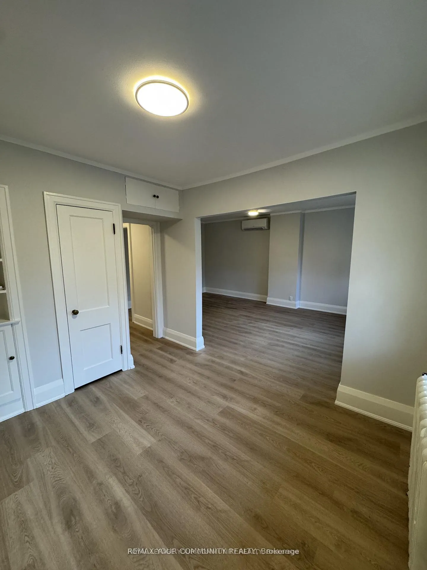 Photo 7 of Unit Upper, 183 St Clair Avenue E, Toronto, Rosedale-Moore Park — HOMEH