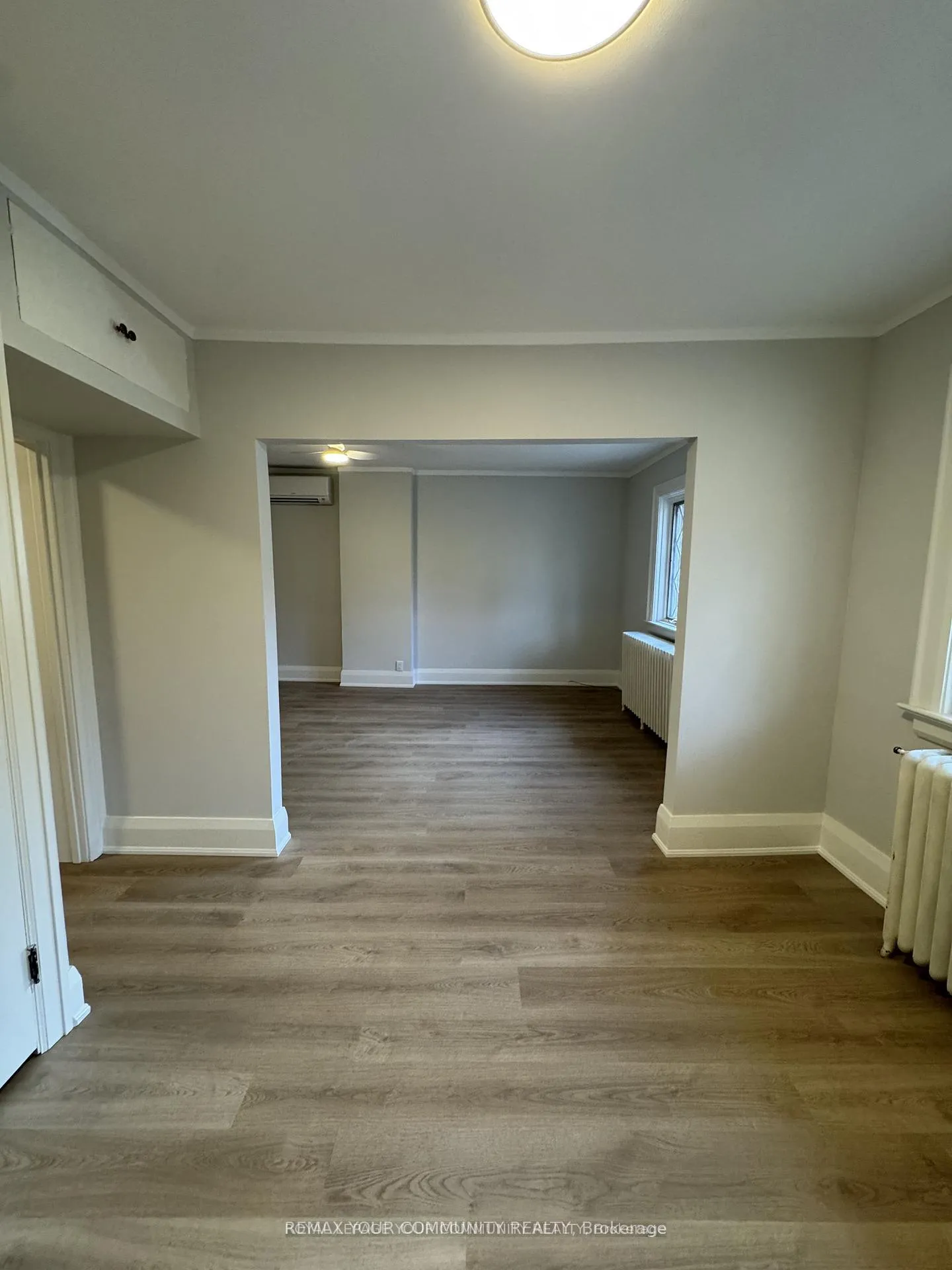 Photo 8 of Unit Upper, 183 St Clair Avenue E, Toronto, Rosedale-Moore Park — HOMEH