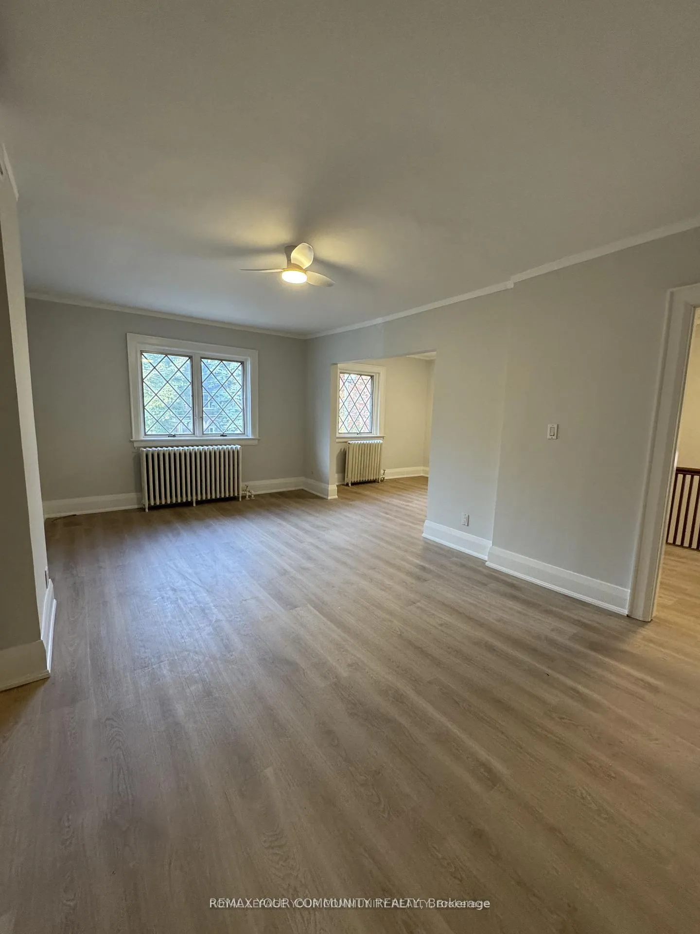Photo 12 of Unit Upper, 183 St Clair Avenue E, Toronto, Rosedale-Moore Park — HOMEH