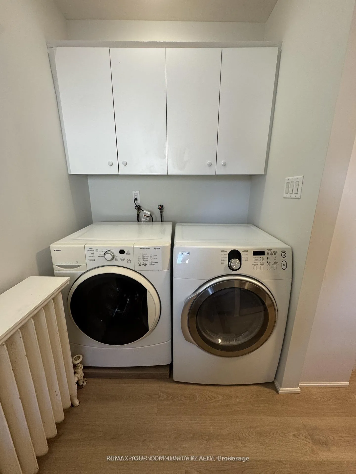 Photo 17 of Unit Upper, 183 St Clair Avenue E, Toronto, Rosedale-Moore Park — HOMEH