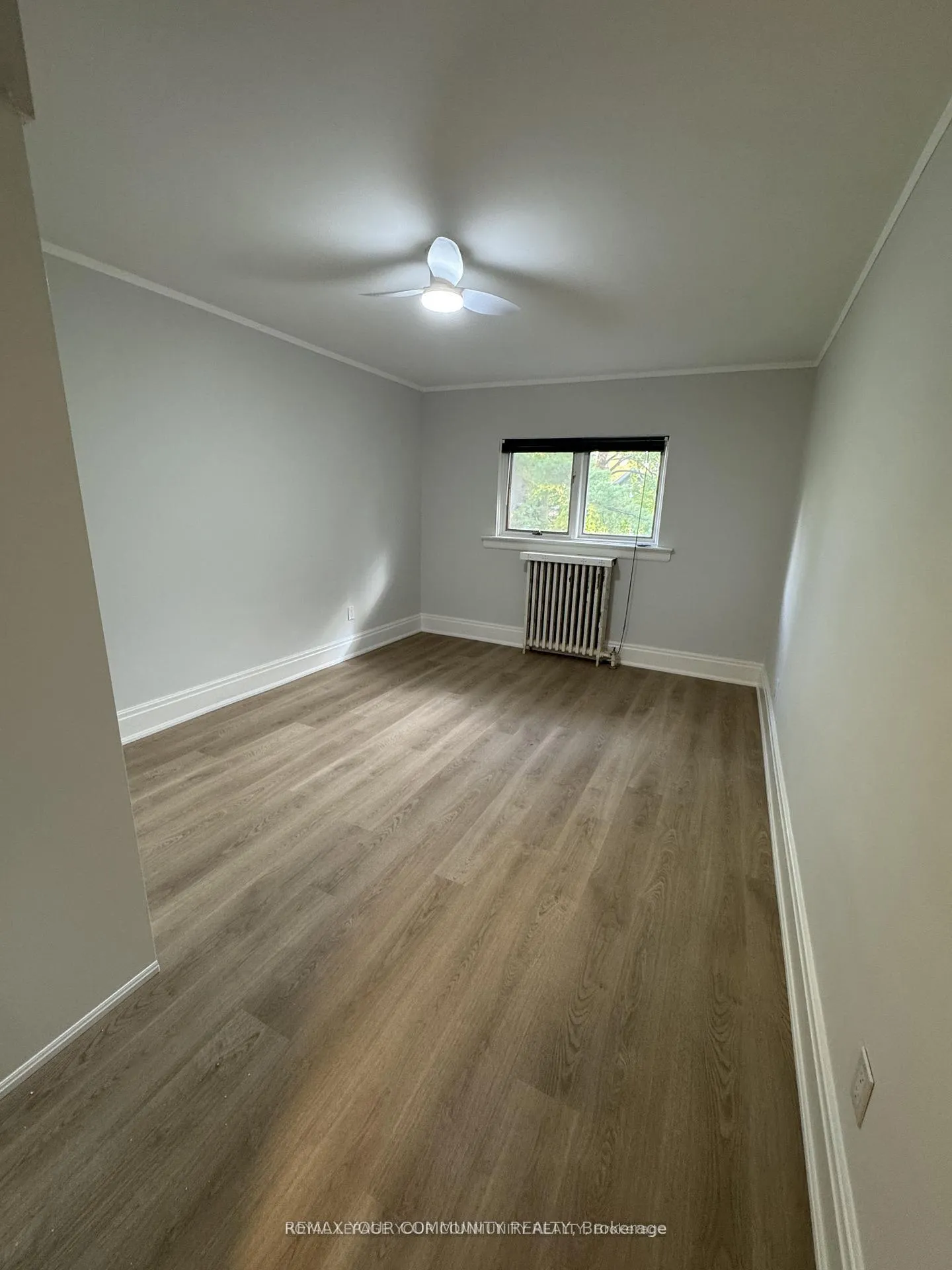 Photo 23 of Unit Upper, 183 St Clair Avenue E, Toronto, Rosedale-Moore Park — HOMEH