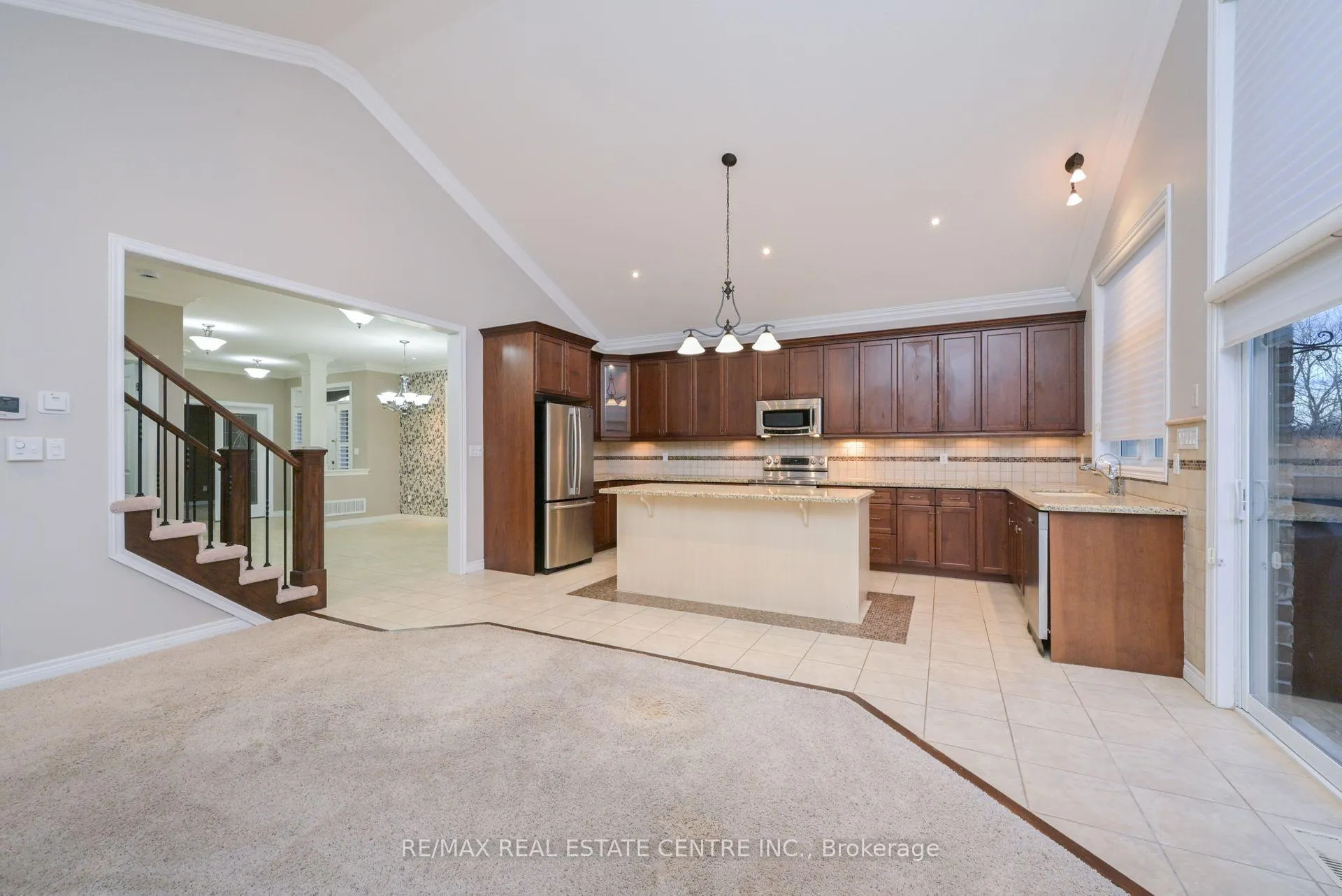 Photo 8 of 249 Millview Court, Guelph, General Hospital — HOMEH
