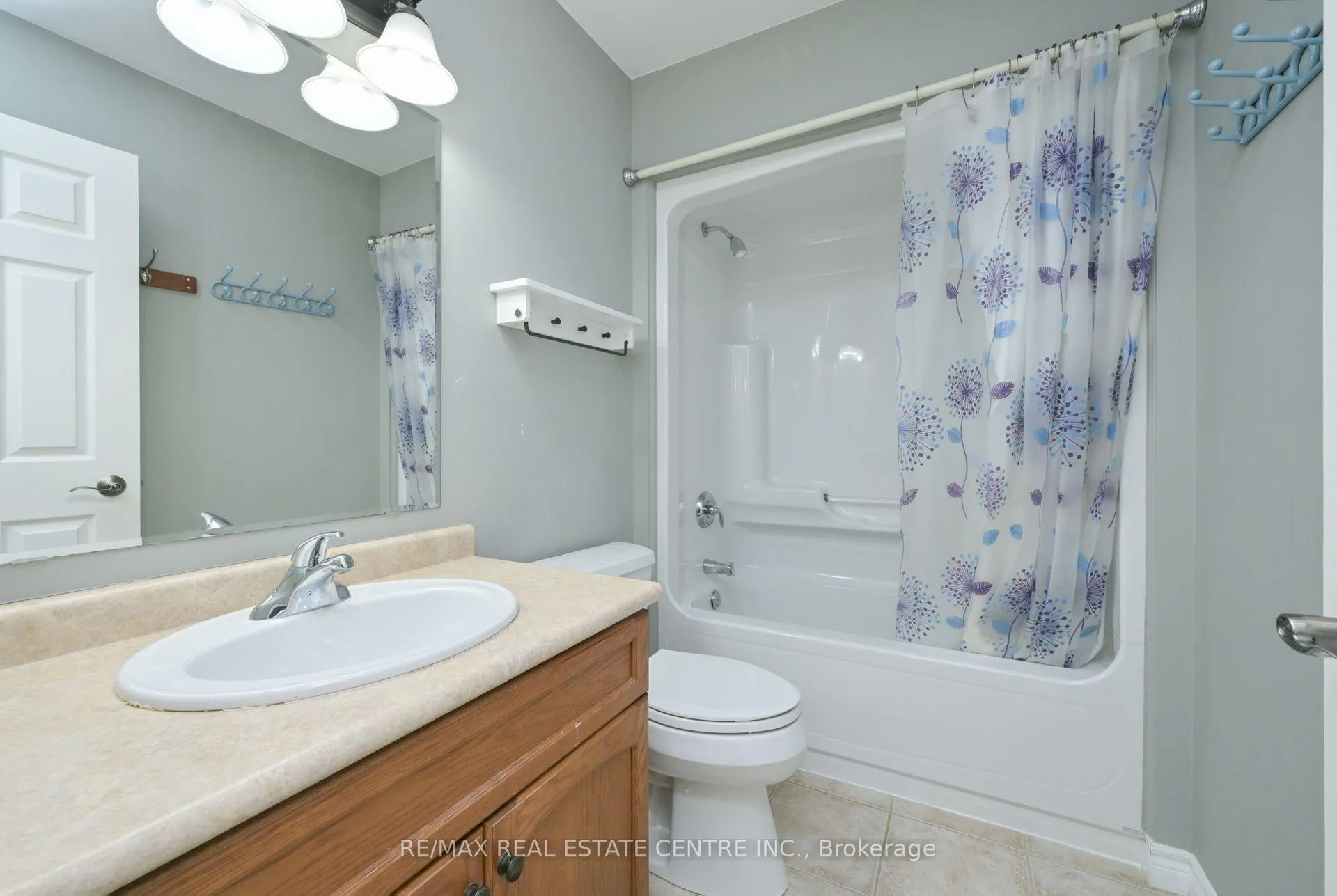 Photo 28 of 249 Millview Court, Guelph, General Hospital — HOMEH