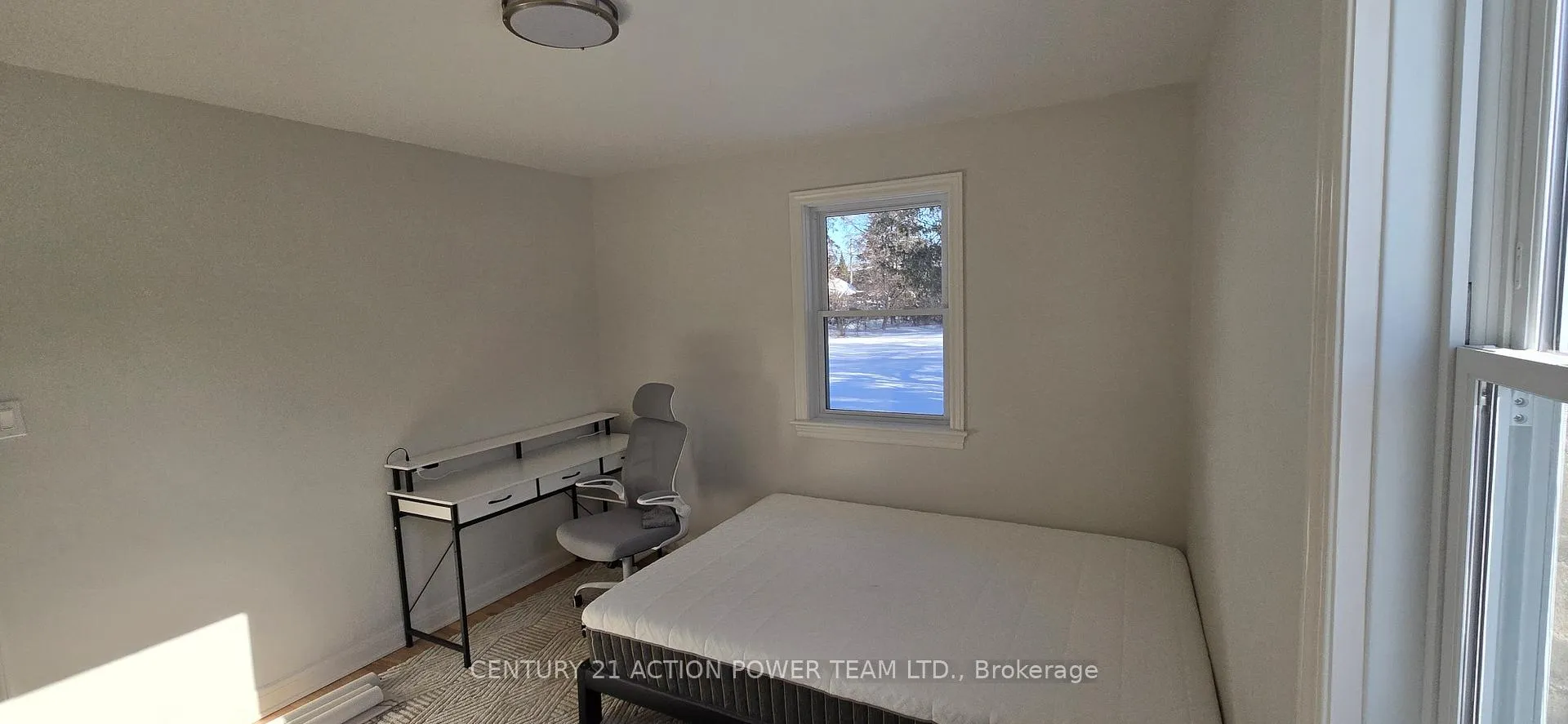 Photo 14 of 3195 Riverside Drive, Ottawa, Mooneys Bay/Revelstoke — HOMEH