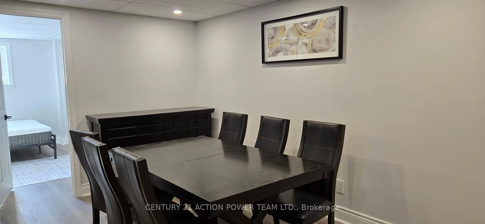 Photo 36 of 3195 Riverside Drive, Ottawa, Mooneys Bay/Revelstoke — HOMEH