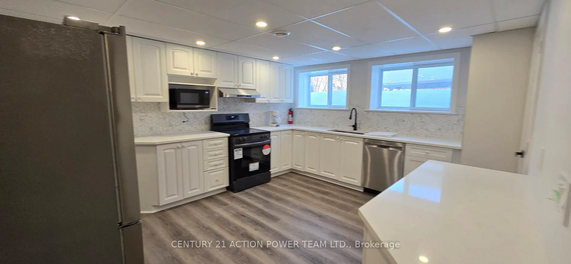 Photo 38 of 3195 Riverside Drive, Ottawa, Mooneys Bay/Revelstoke — HOMEH