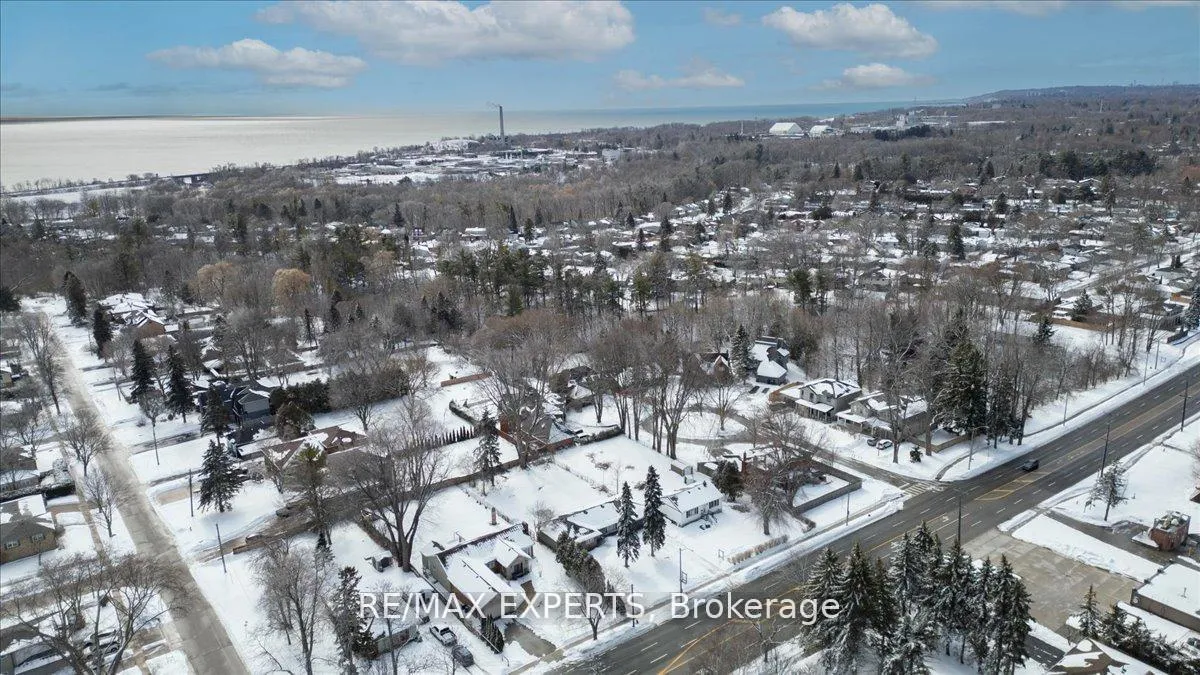Photo 7 of 5323 Lawrence Avenue E, Scarborough, Centennial Scarborough — HOMEH