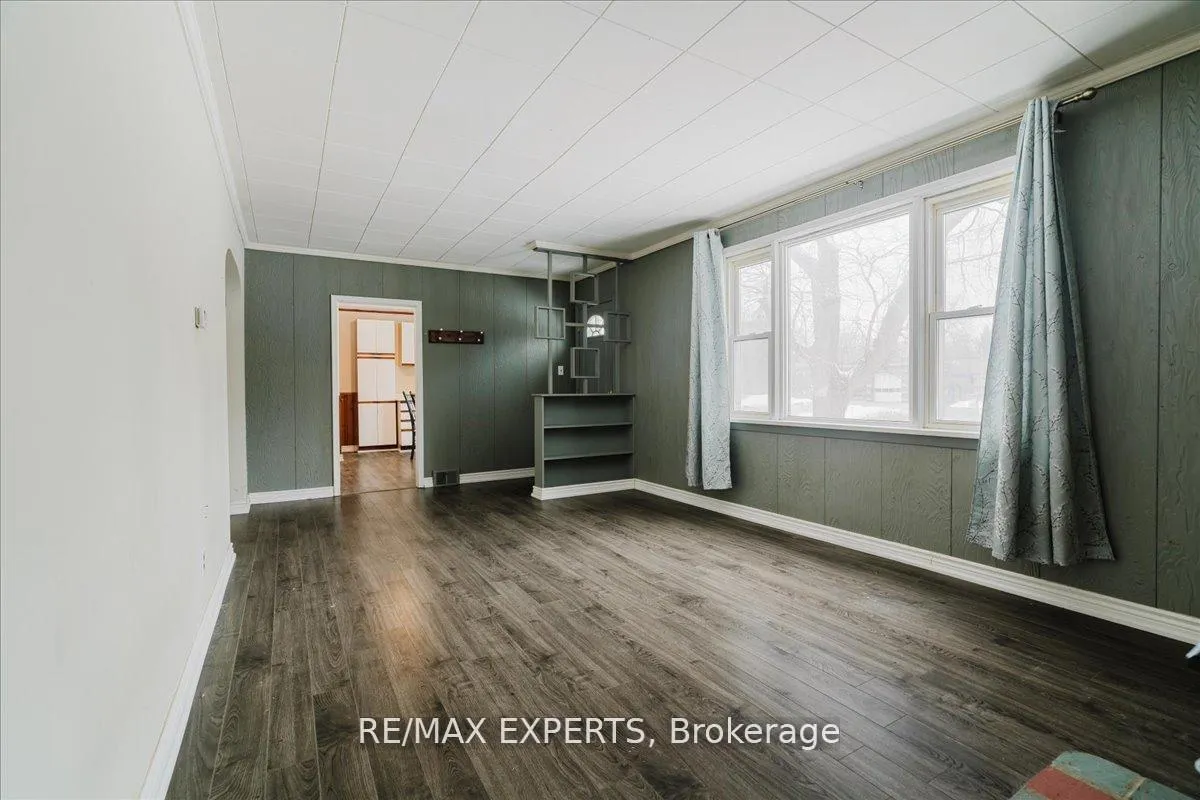 Photo 15 of 5323 Lawrence Avenue E, Scarborough, Centennial Scarborough — HOMEH
