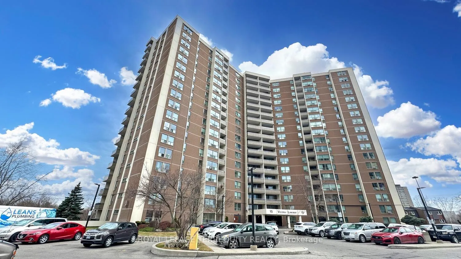 Photo 1 of Unit 710, 15 Vicora Link Way, Toronto, Flemingdon Park — HOMEH
