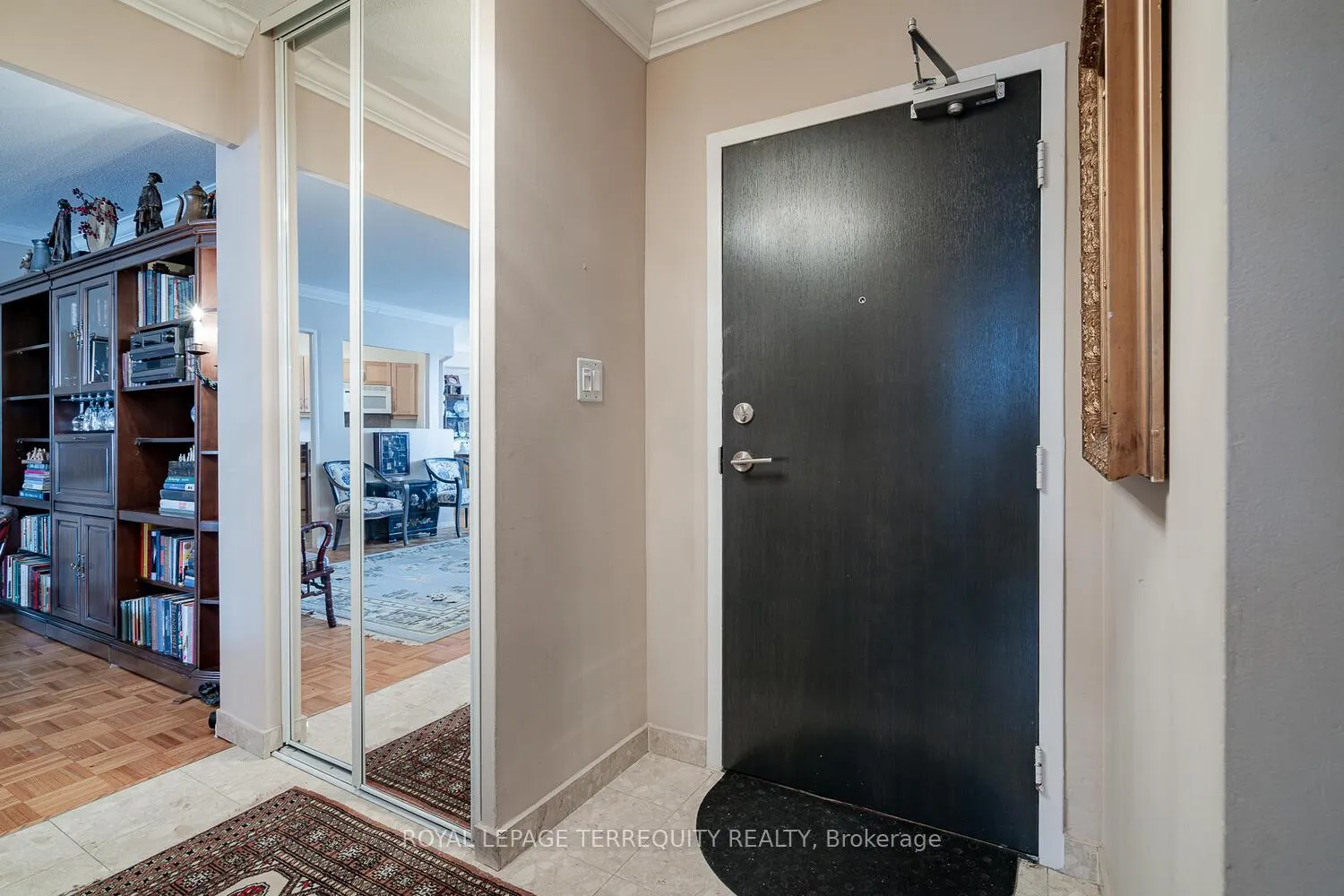 Photo 2 of Unit 710, 15 Vicora Link Way, Toronto, Flemingdon Park — HOMEH