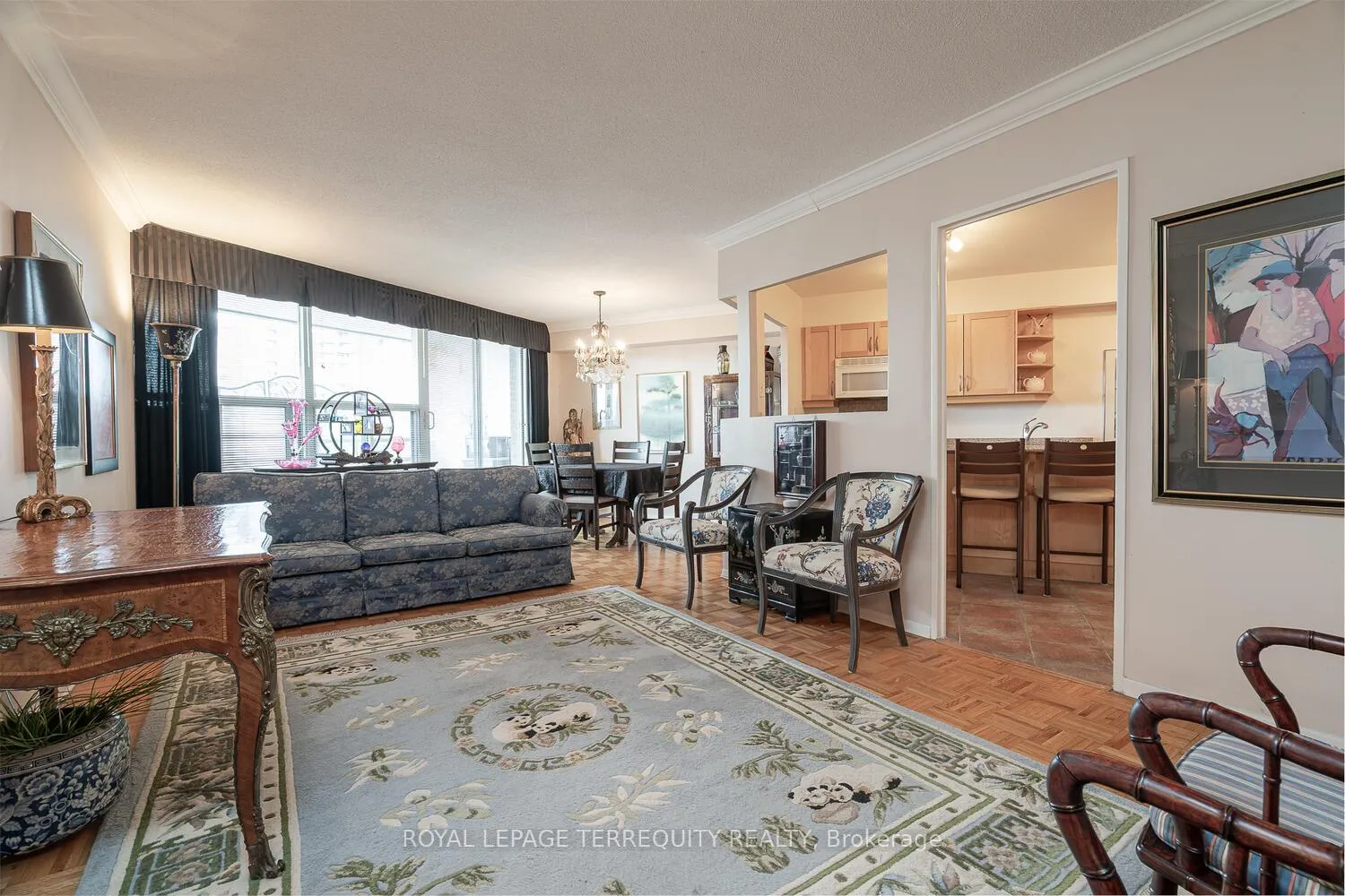 Photo 4 of Unit 710, 15 Vicora Link Way, Toronto, Flemingdon Park — HOMEH