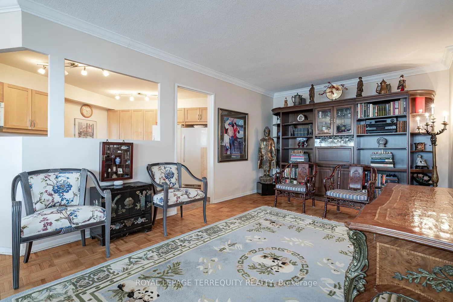Photo 5 of Unit 710, 15 Vicora Link Way, Toronto, Flemingdon Park — HOMEH