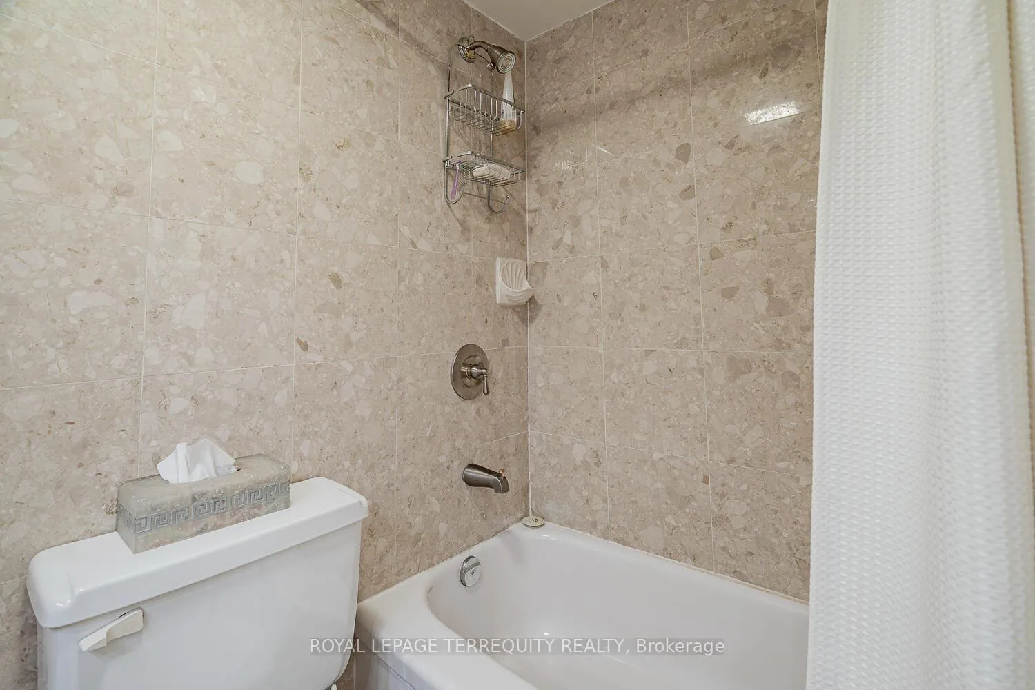 Photo 13 of Unit 710, 15 Vicora Link Way, Toronto, Flemingdon Park — HOMEH